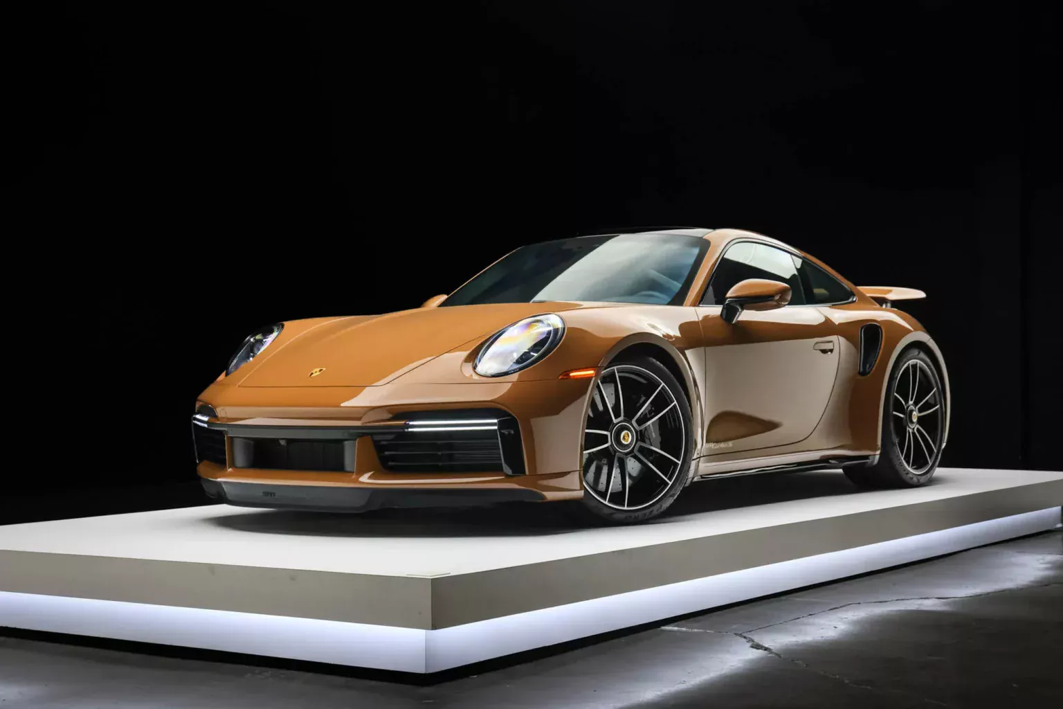 2025 porsche 911 turbo s sepia brown 3 1536x1024