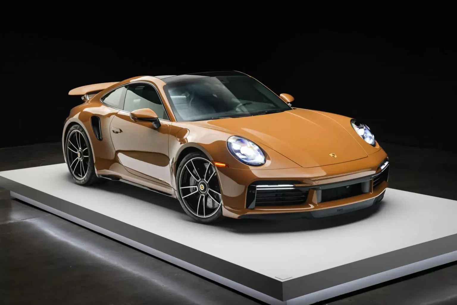 2025 porsche 911 turbo s sepia brown 6 1536x1025