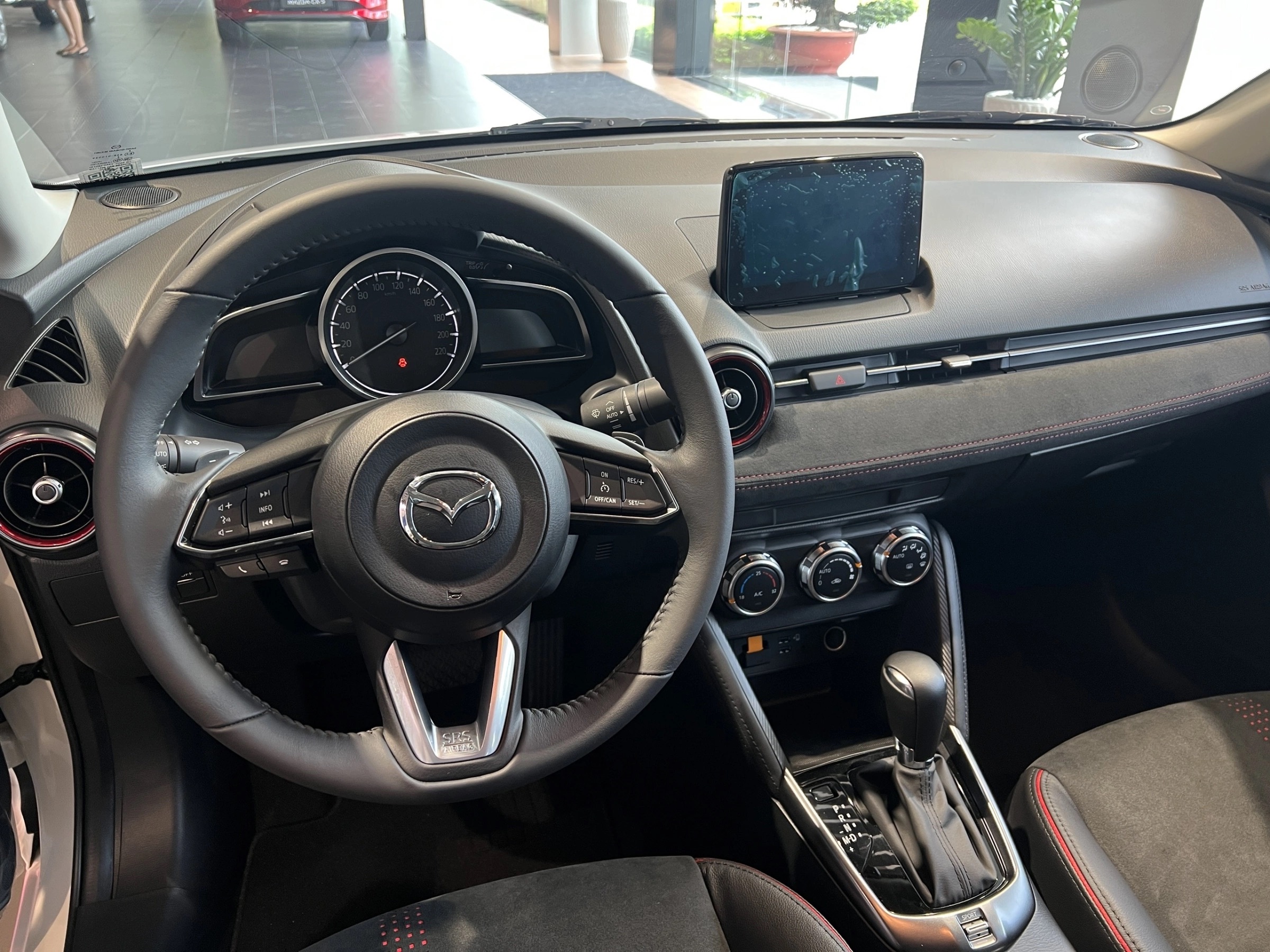 mazda2 2023 vne 11696216017
