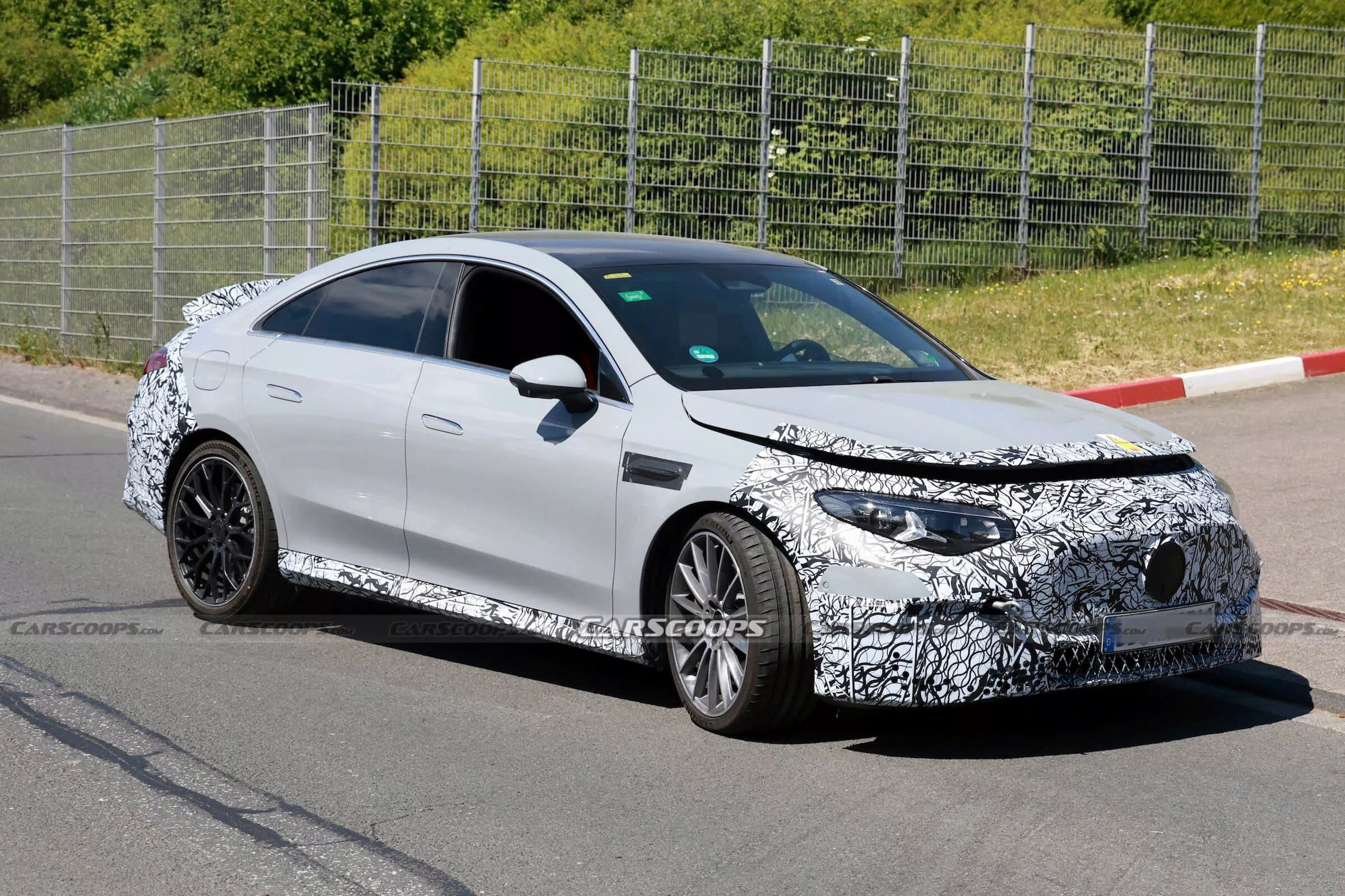 z67527703753135715af9367d27c8c281fed1656d33cdf