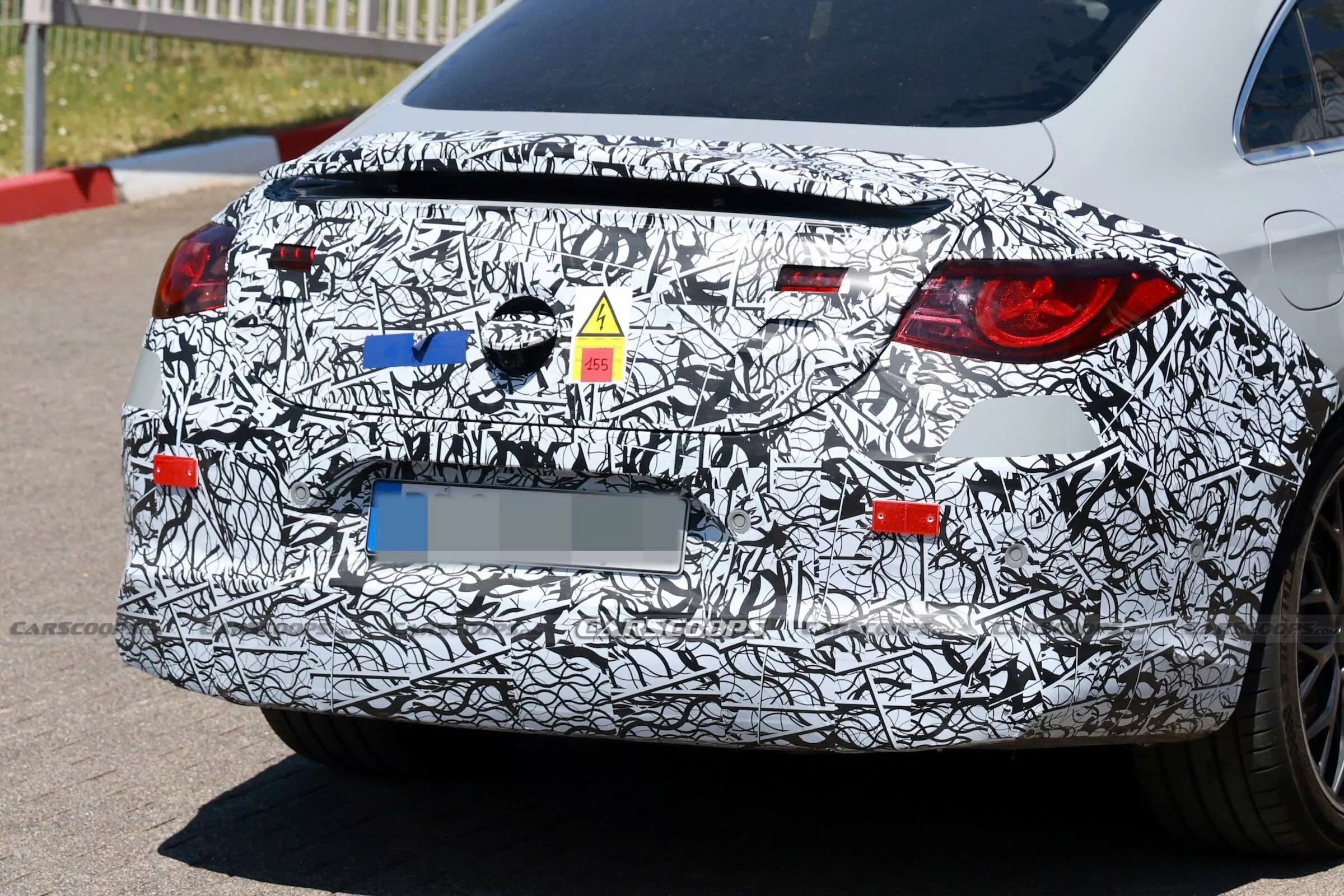 z6752770412117afc52b24a339929a7a5e8e42ac0ba69f