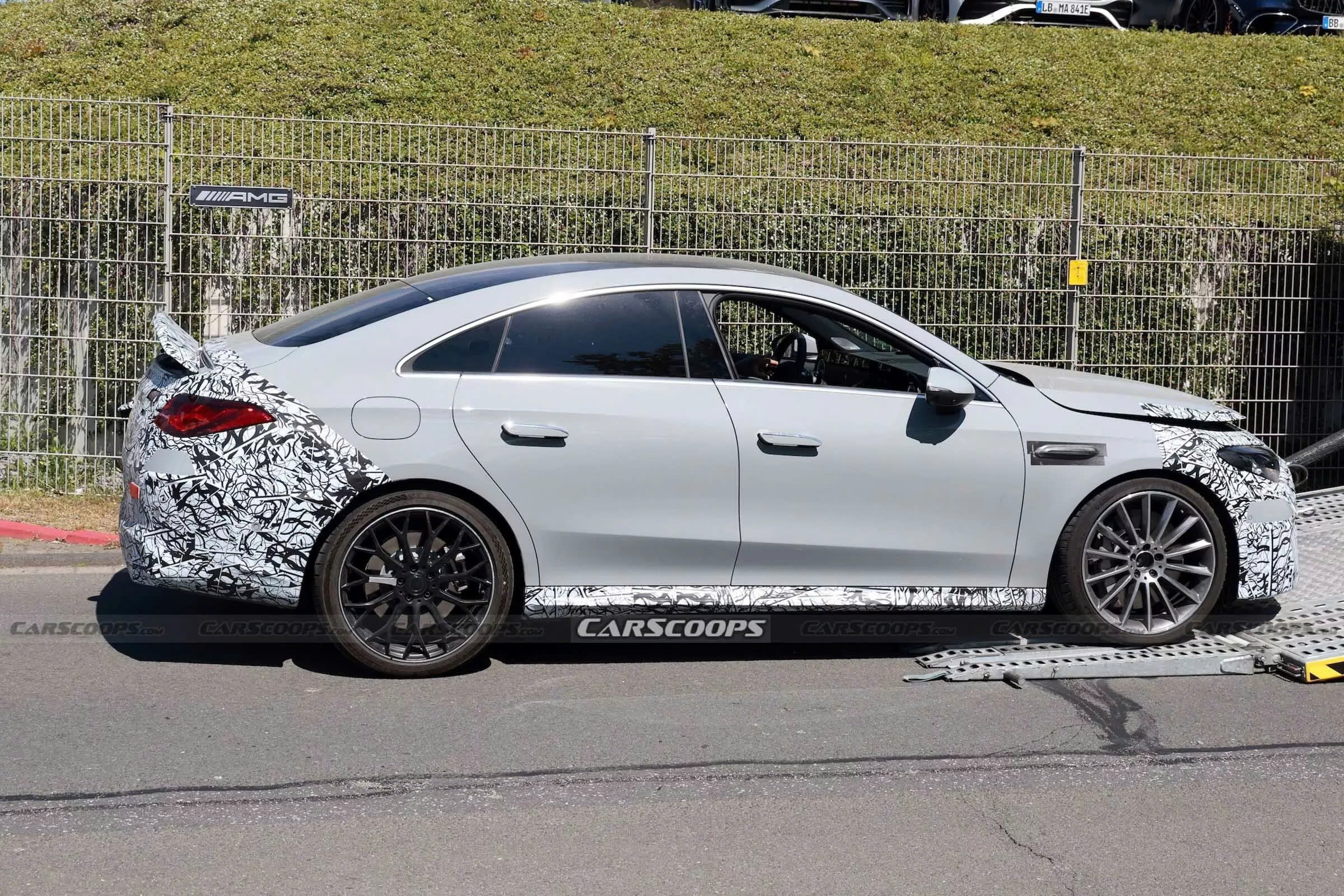 z67527704121339a6723fe9634d0458ea10496239f096c