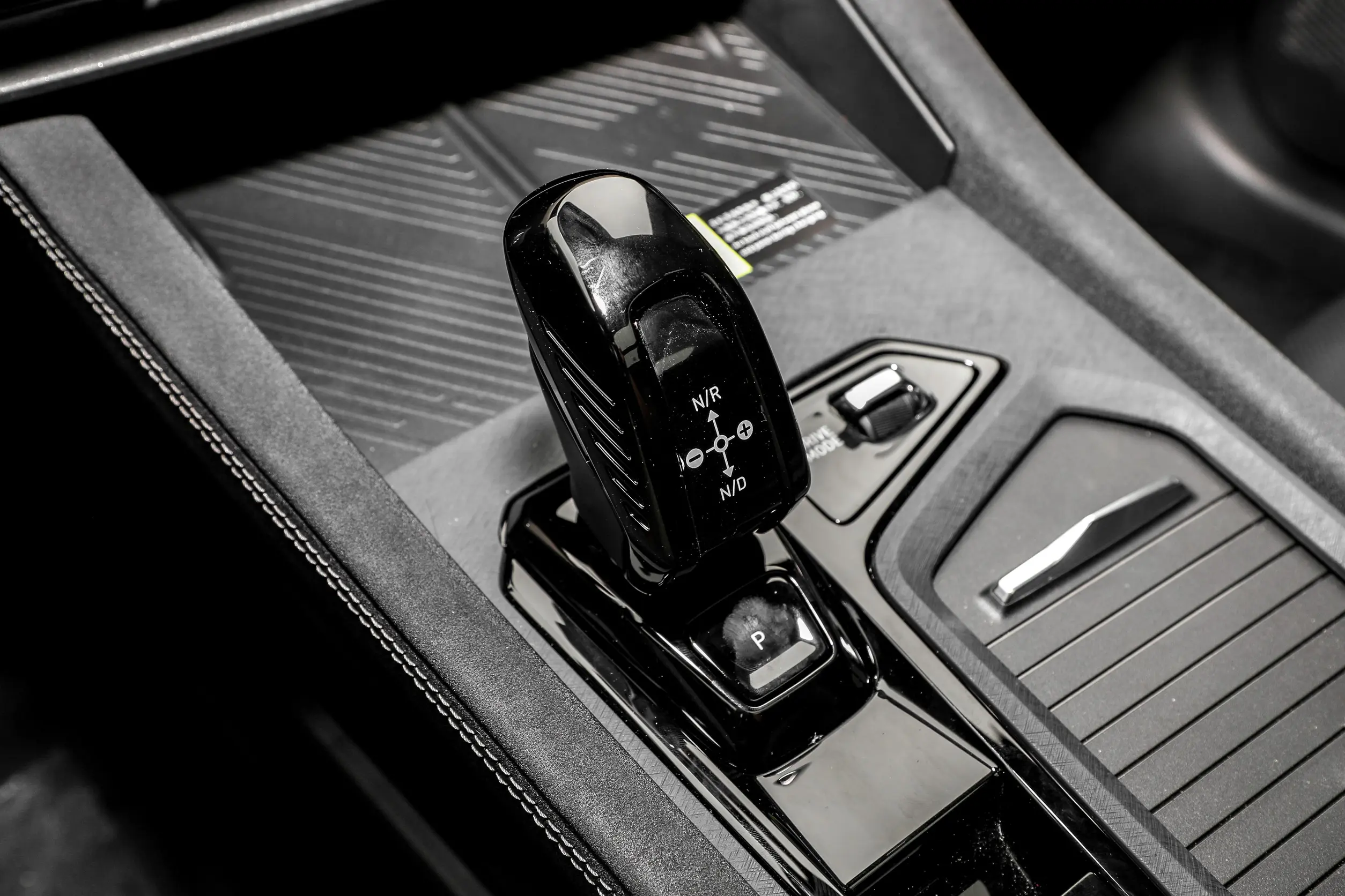 lynk co 03 2023 interior 3