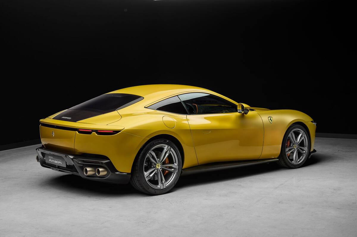 ferrari amalfi rear quarter static