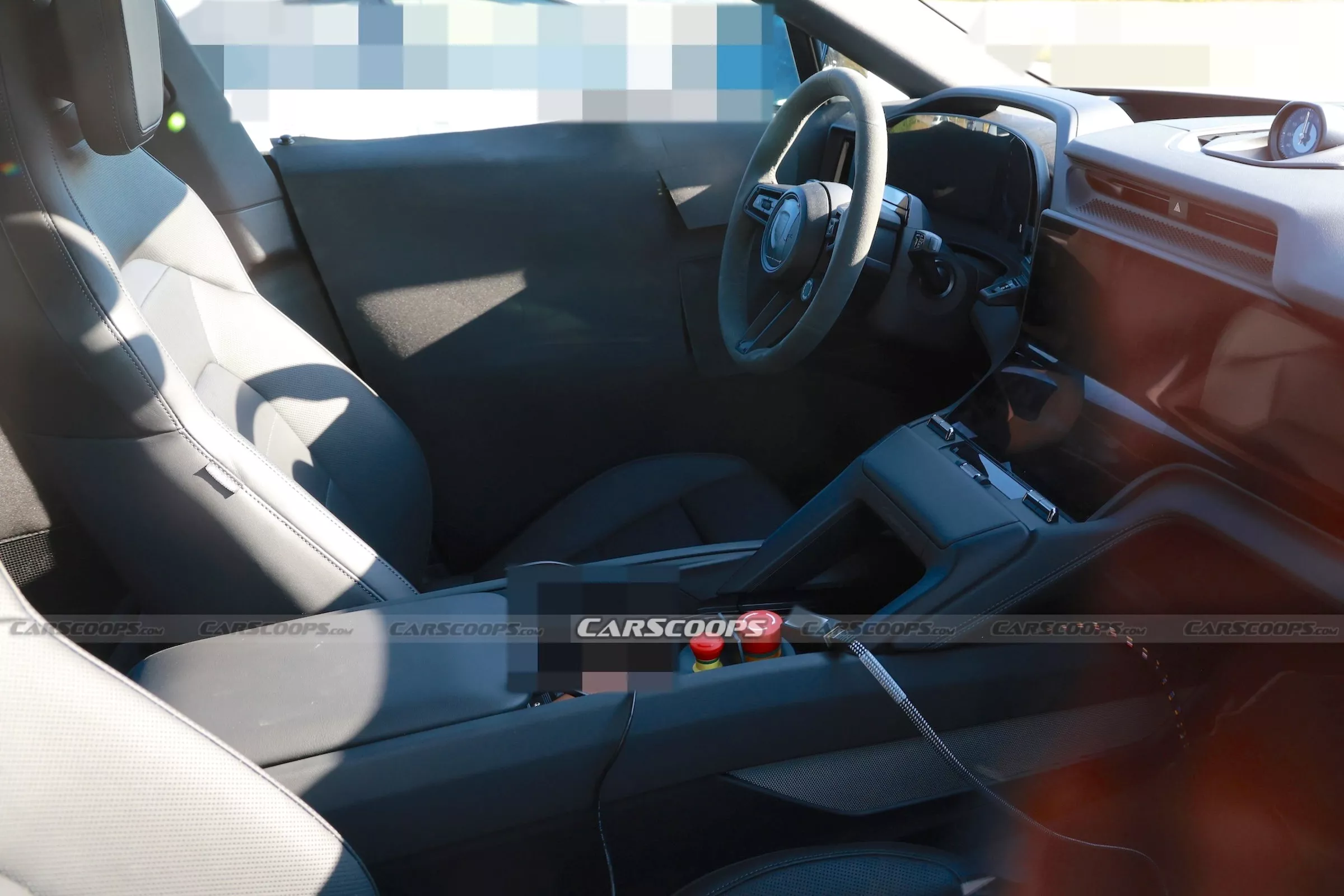 porsche cayenne electric scoop 00001