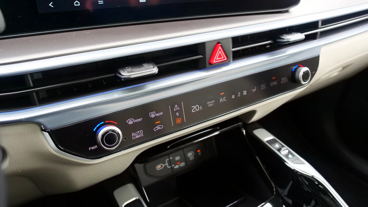 2025 kia sorento 12 1742427698462 1742427698613645428027