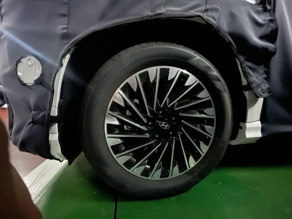 hyundai custin facelift nguy trang o han quoc 31