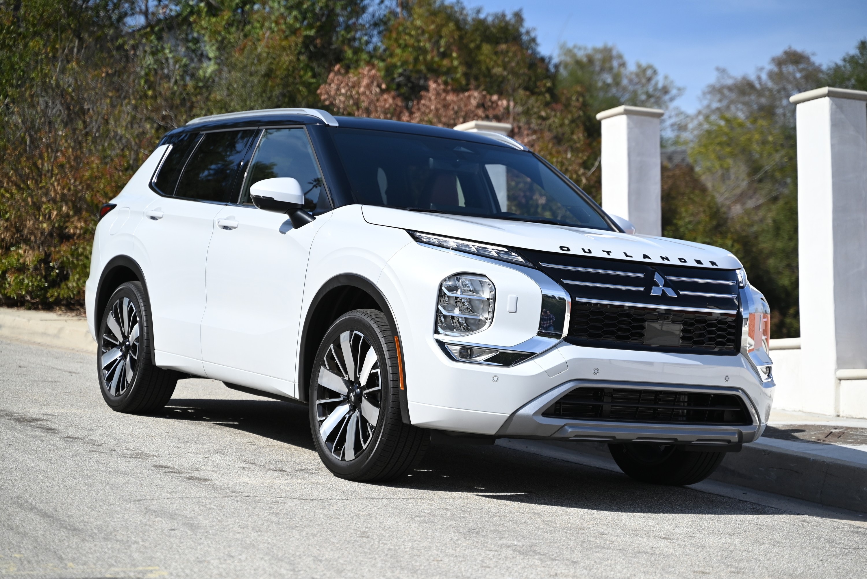 mitsubishi outlander 2025 1