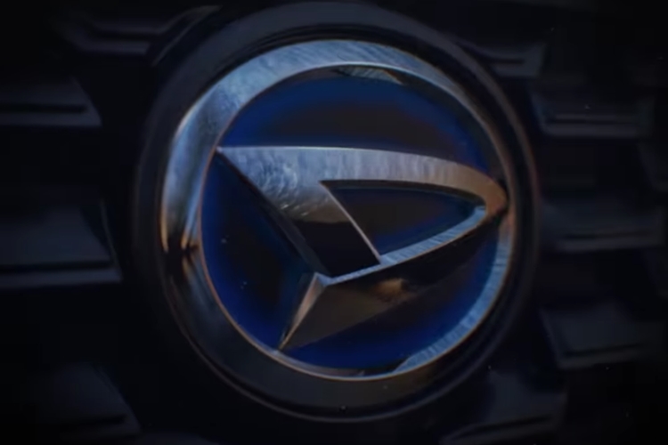 daihatsu rocky hybrid 1