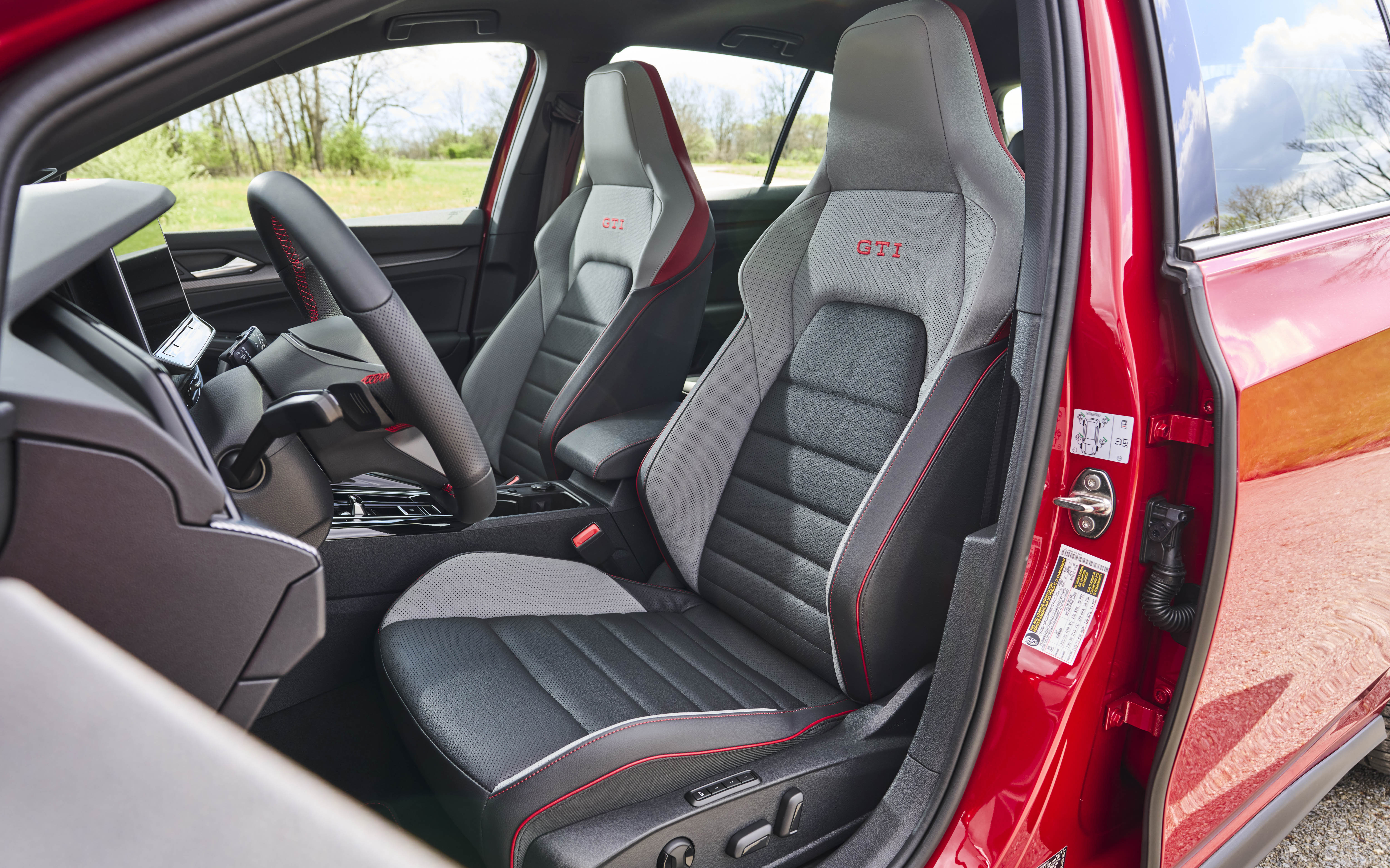 original 18628 my25 gti autobahn kings red interior trahan 0477