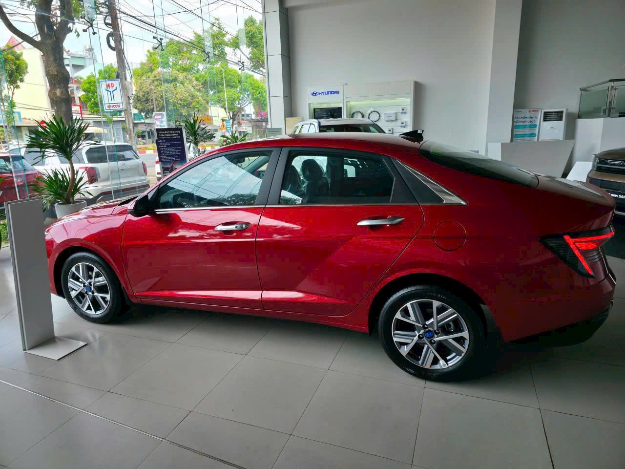 5194855801221181714349136343883879790878324219n