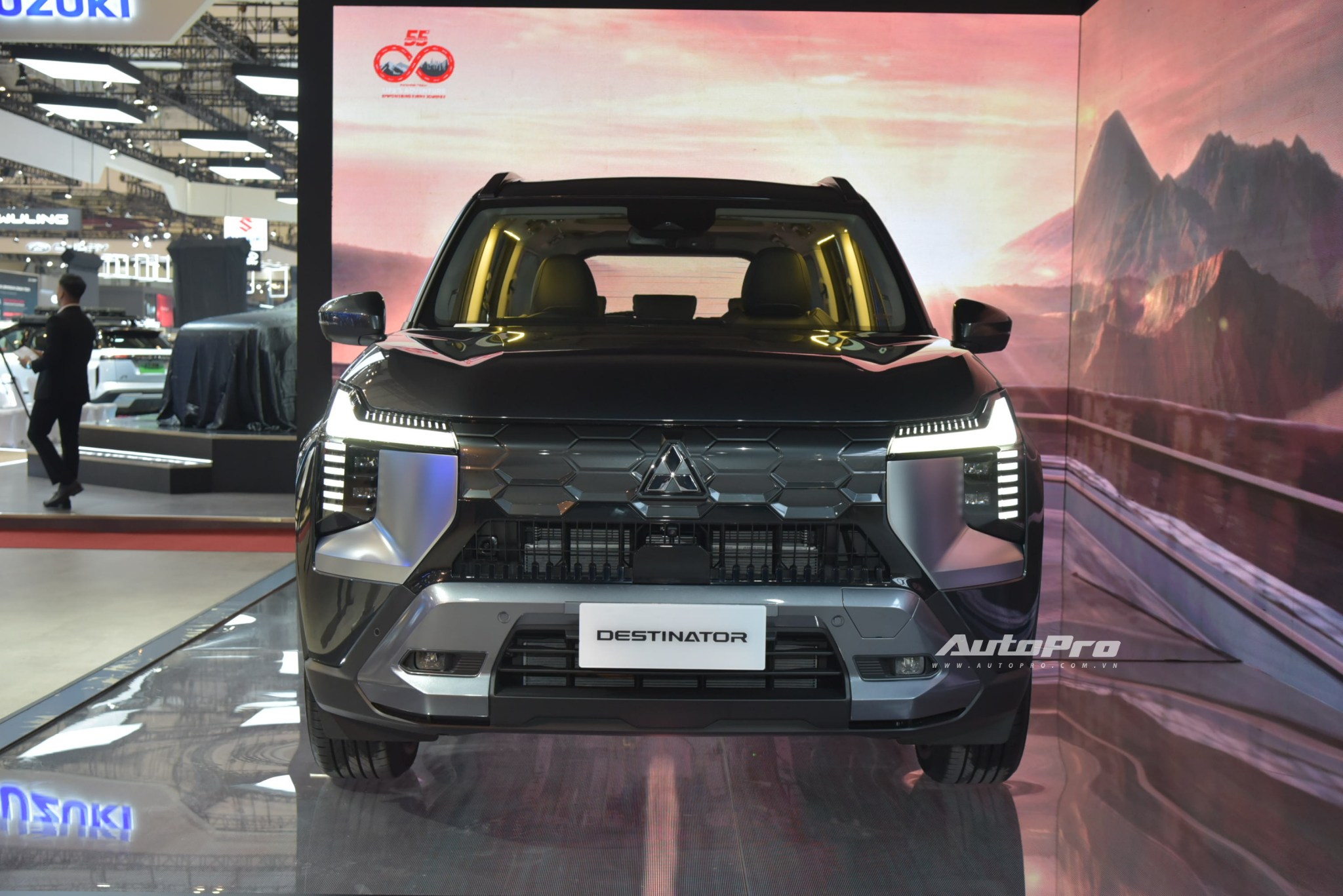 mitsubishi destinator nlh6754