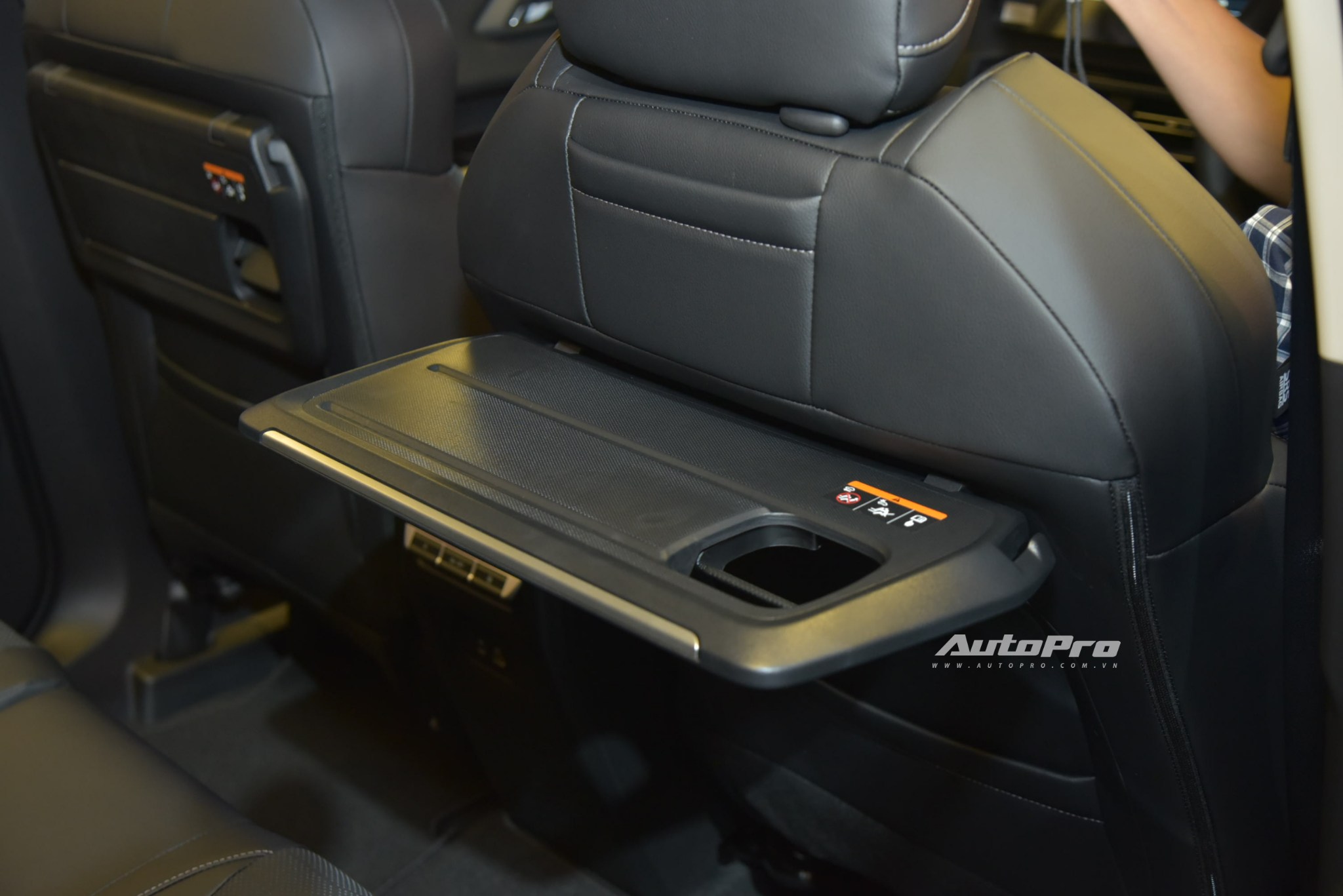 mitsubishi destinator nlh6769