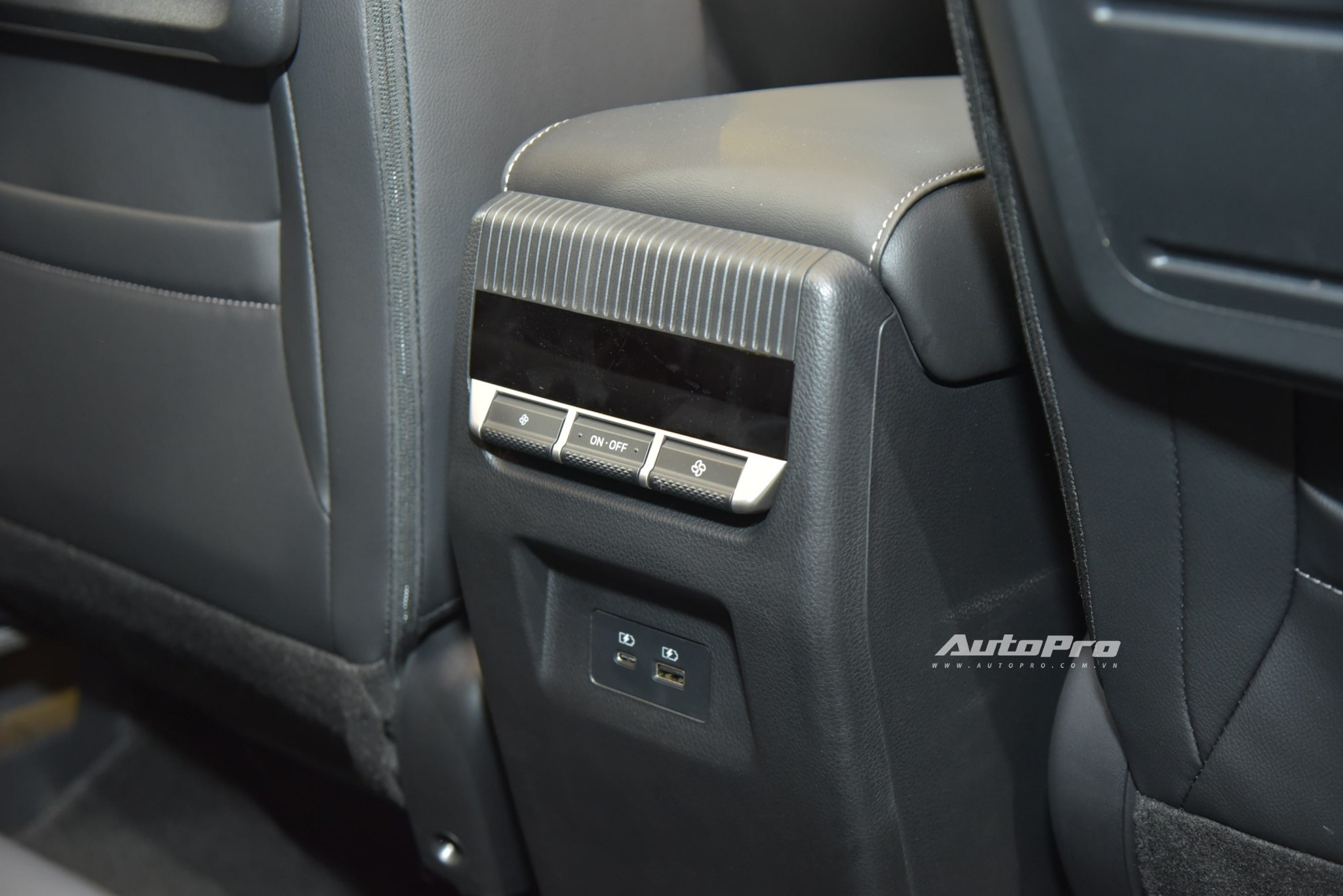 mitsubishi destinator nlh6771