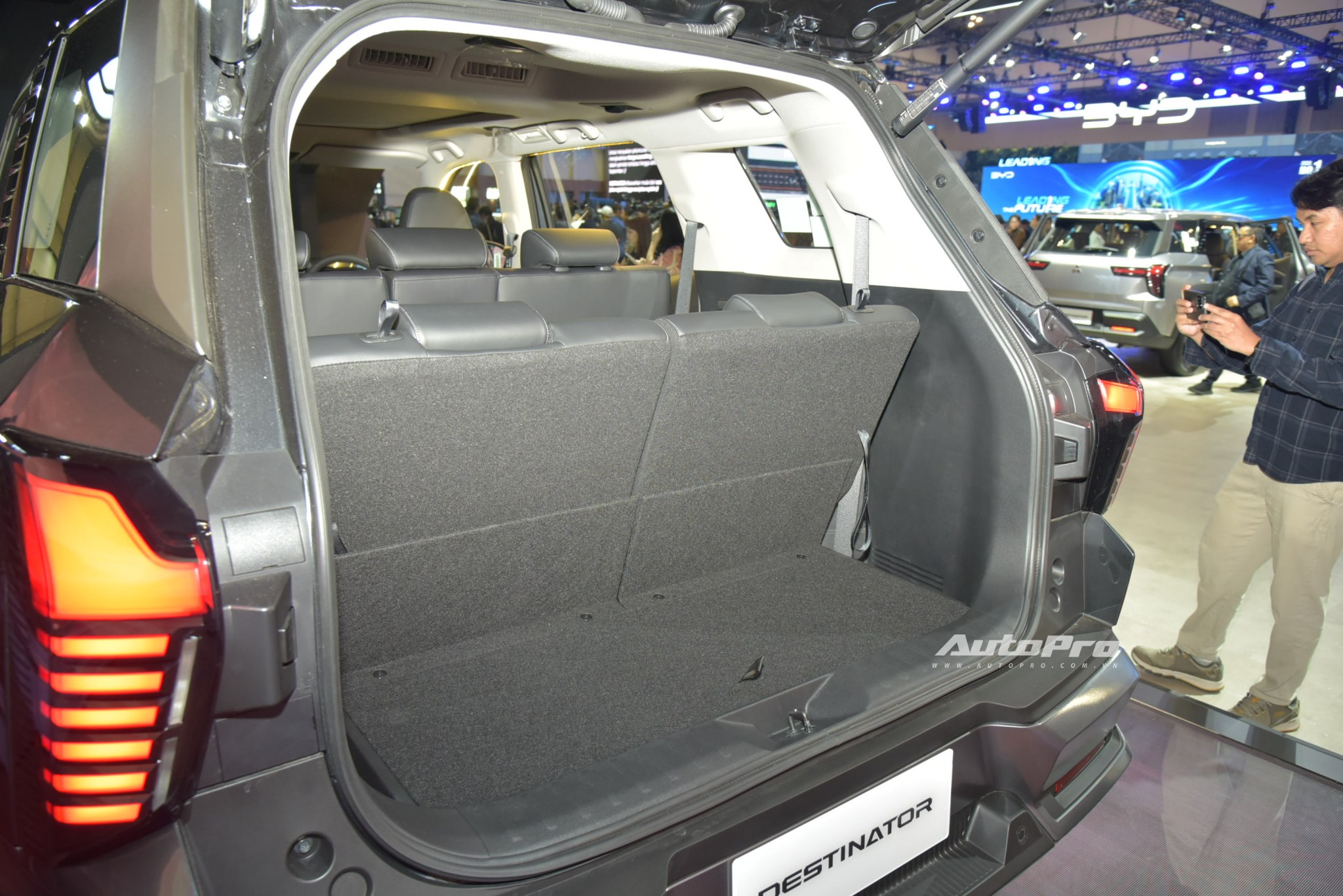 mitsubishi destinator nlh6826