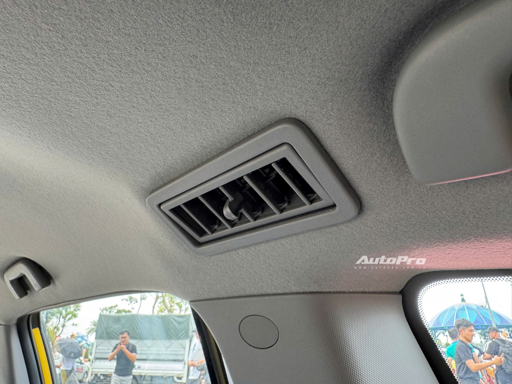 vinfast limo green 7eaf4c5f3dc2b49cedd3