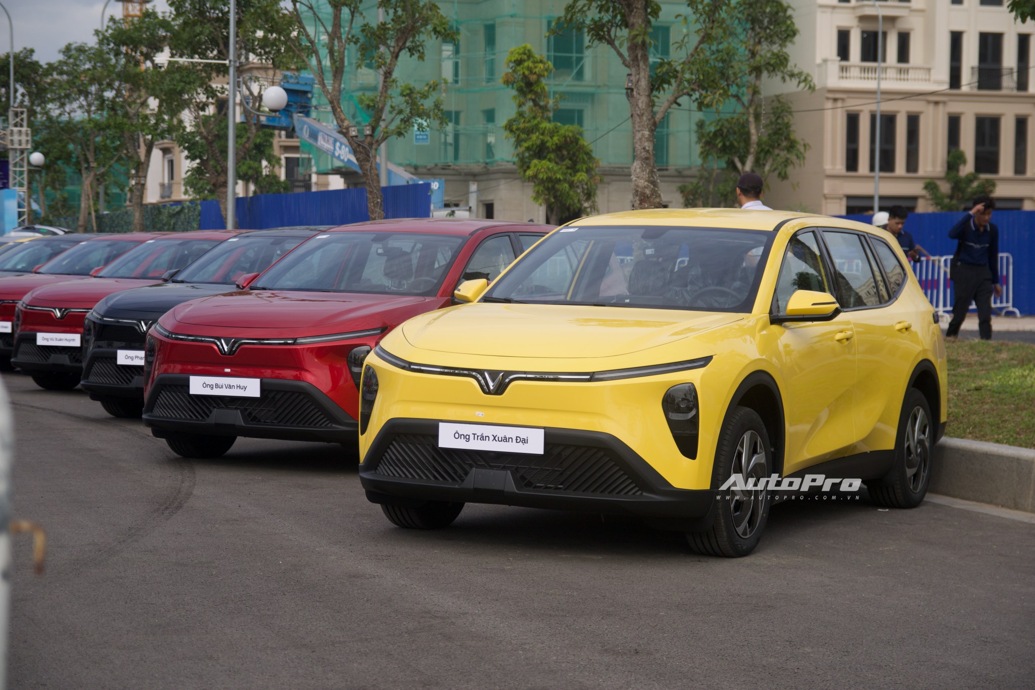 vinfast limo green img0432