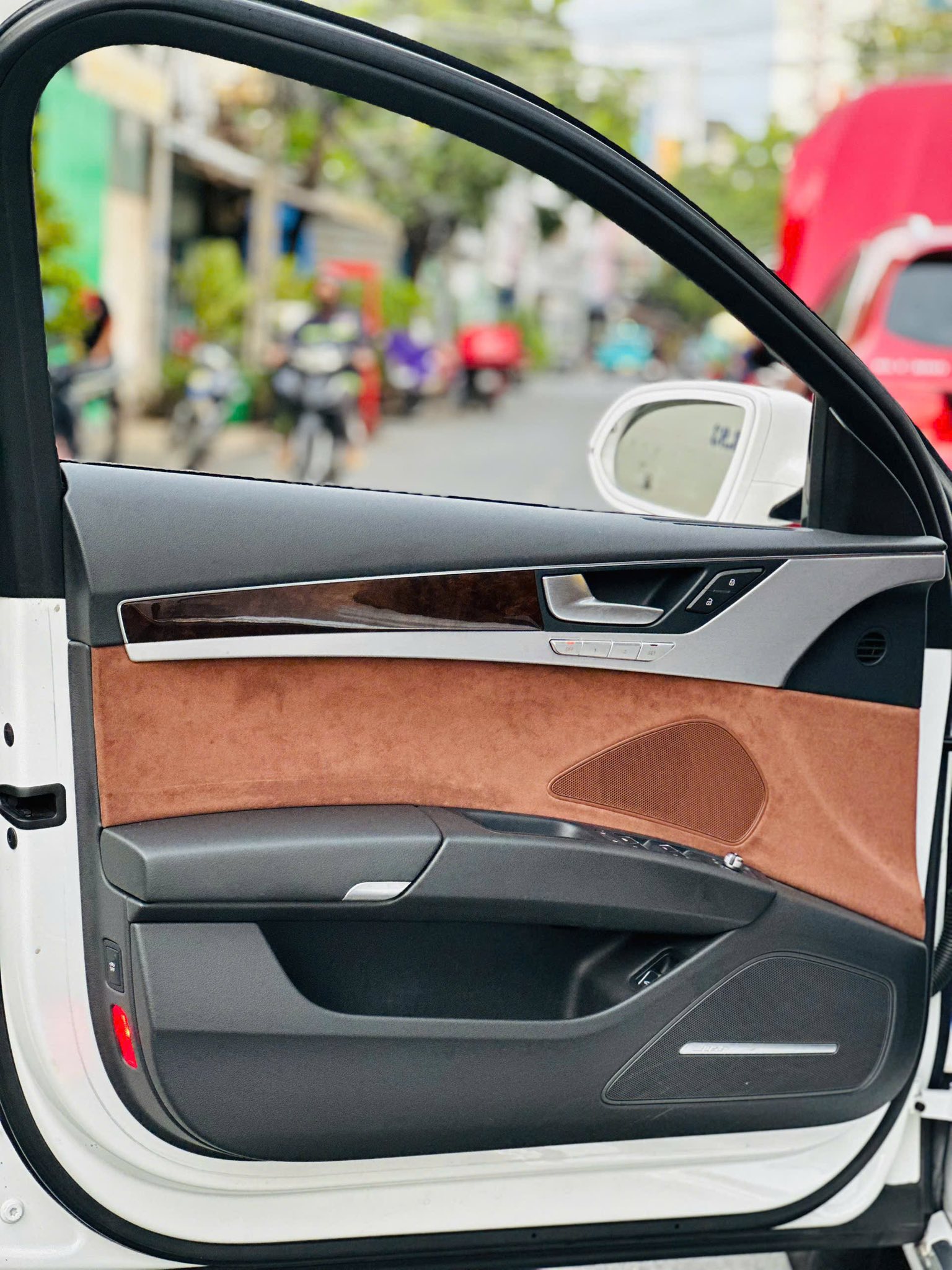 5297041137623285330669798871621622015210070n