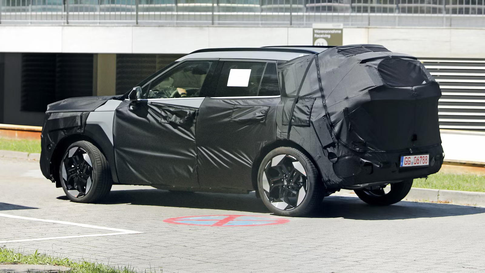 ezgifcom avif to jpg converter 4