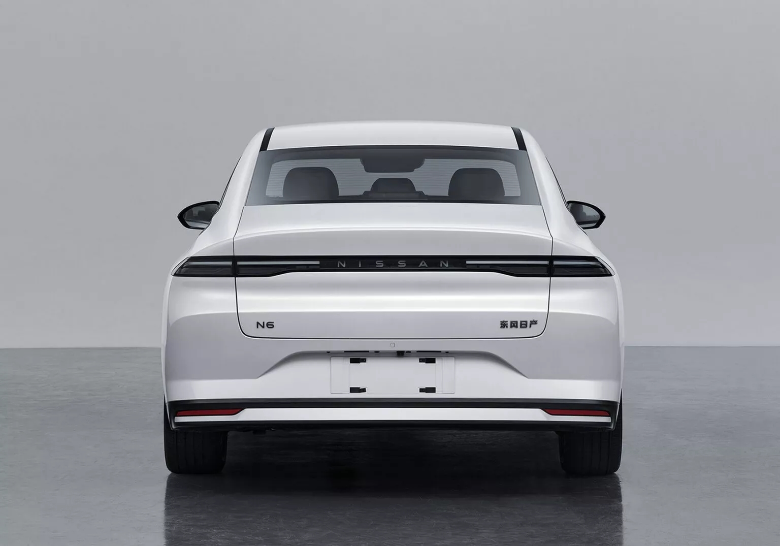 nissan n6 8