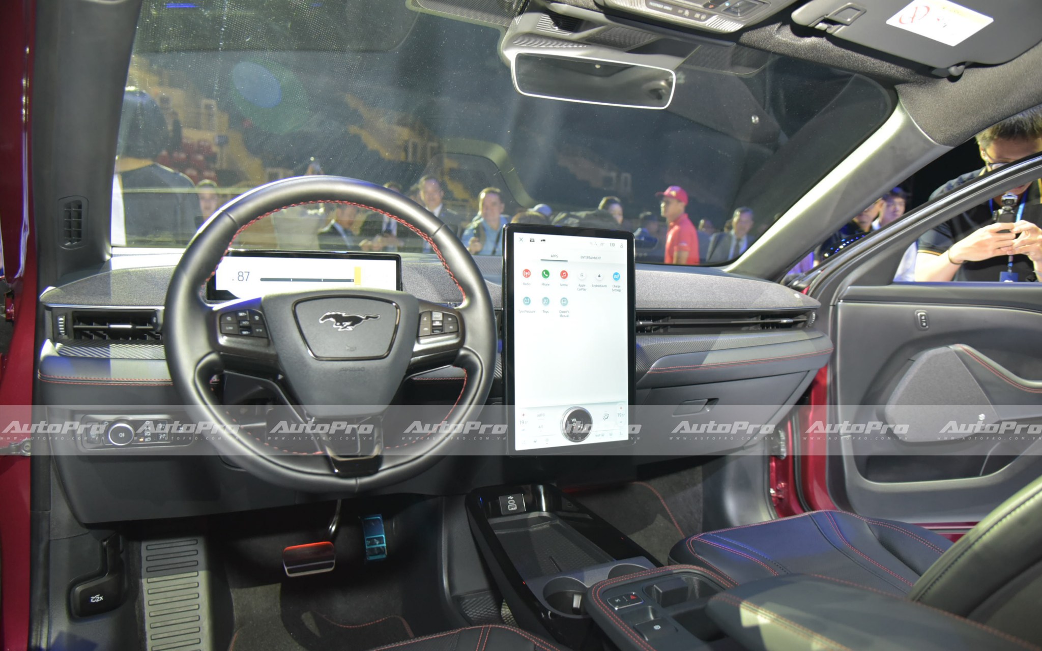 mustang mach e nlh7720