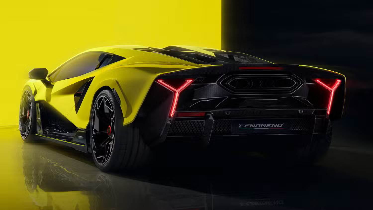 lamborghini fenomeno 3 4 rear 1 1