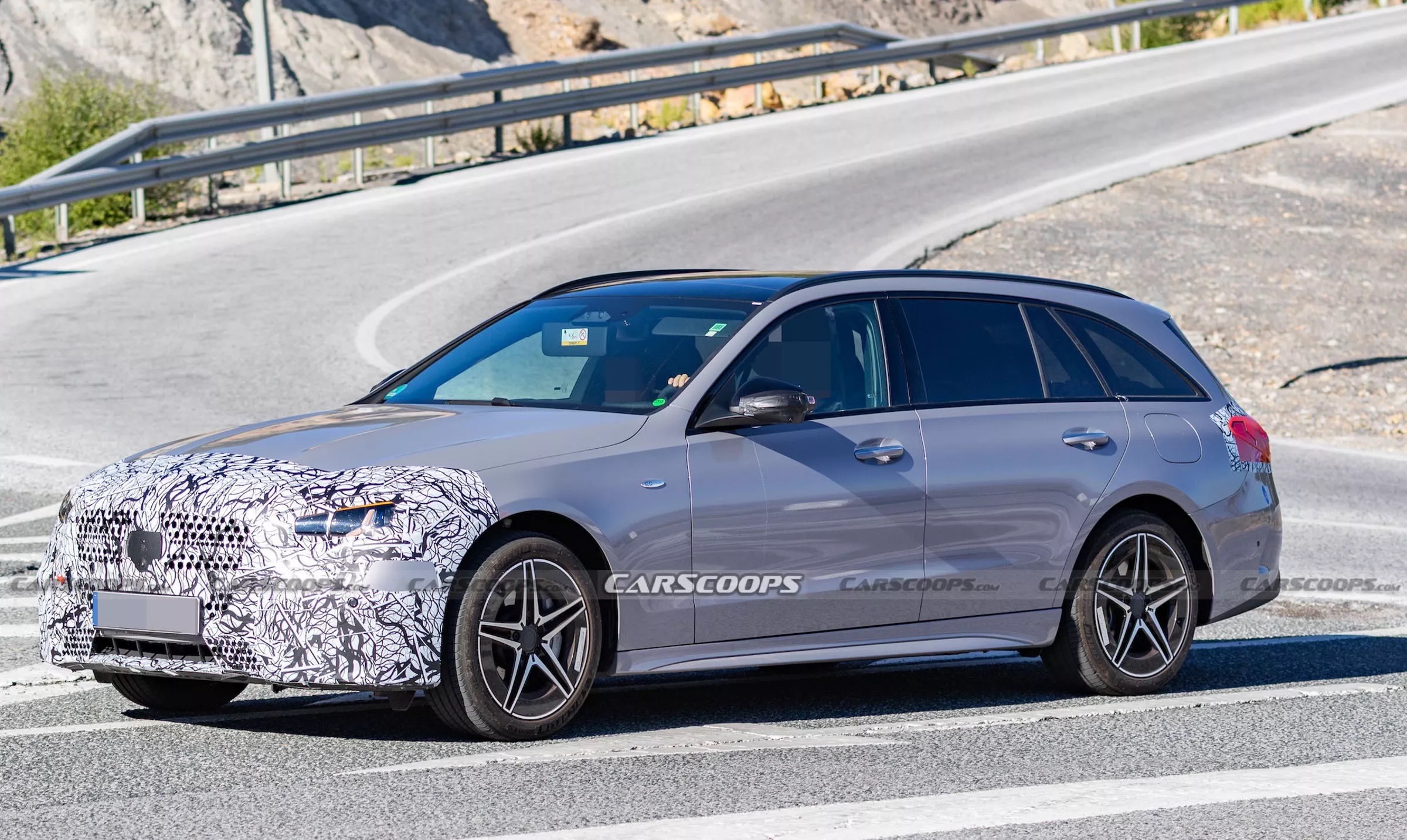 mercedes c lcass wagon scoop 00013