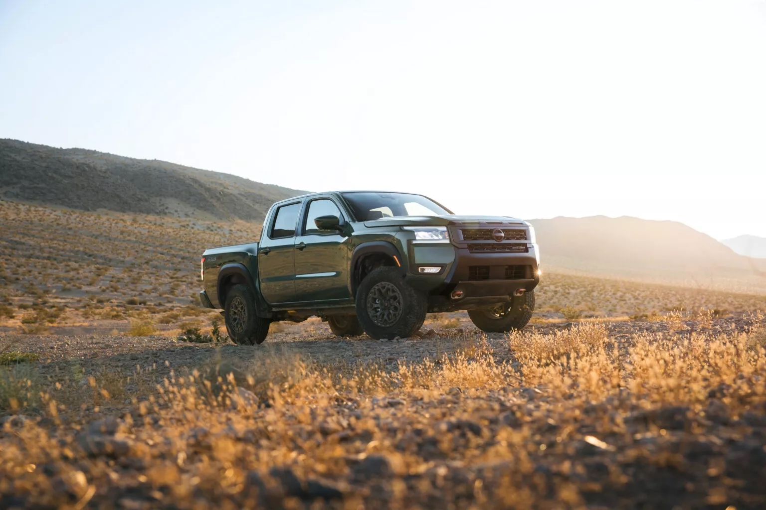 nissan frontier pro 4x r 2026 1