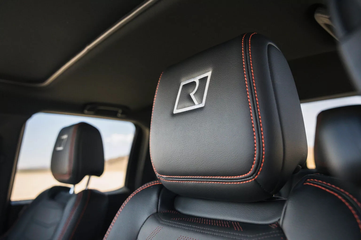 nissan frontier pro 4x r 2026 13