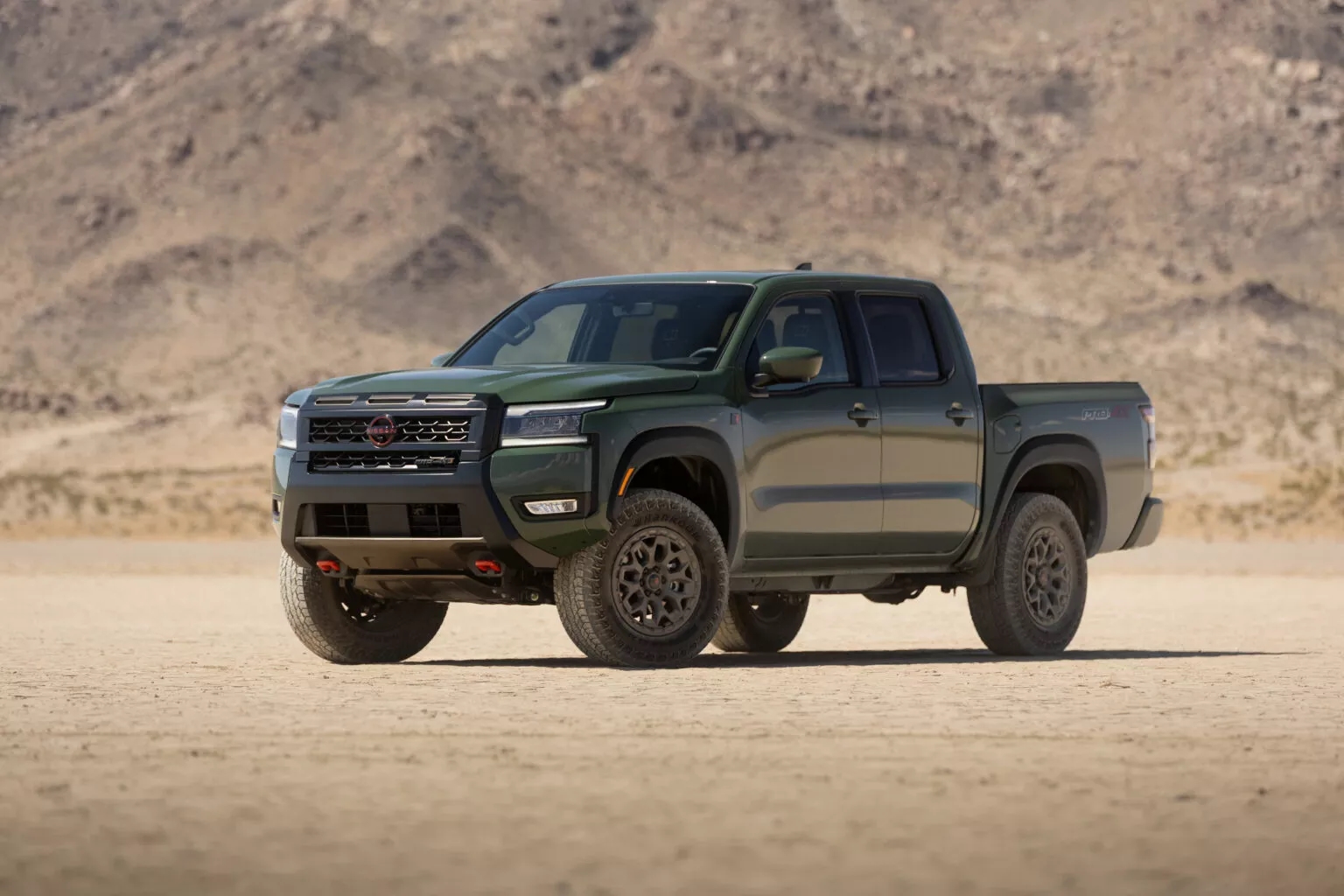 nissan frontier pro 4x r 2026 7