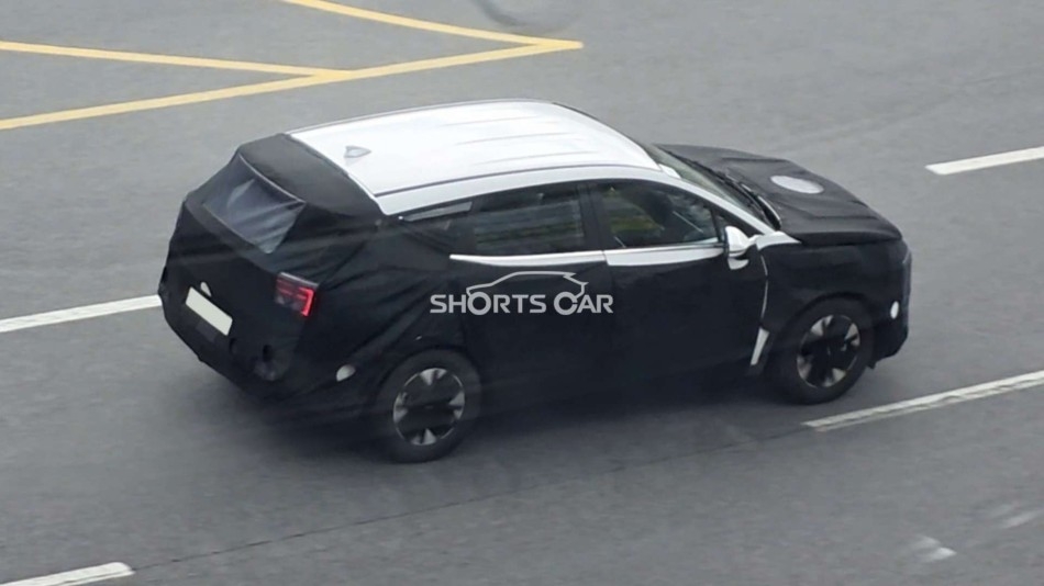 kia sportage chay thu 2