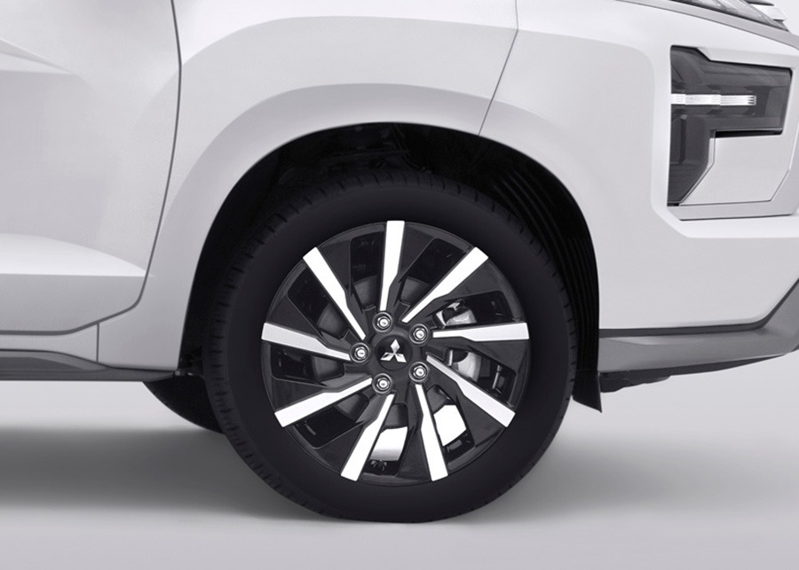 mitsubishi xpander 2025 indonesia 5