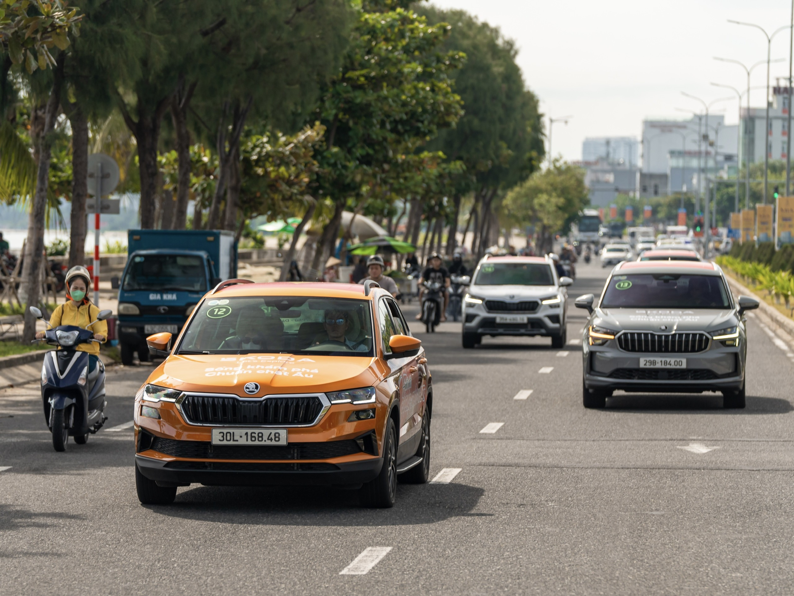 z6938286454640af9c8614795ee79481673bf2e664486e