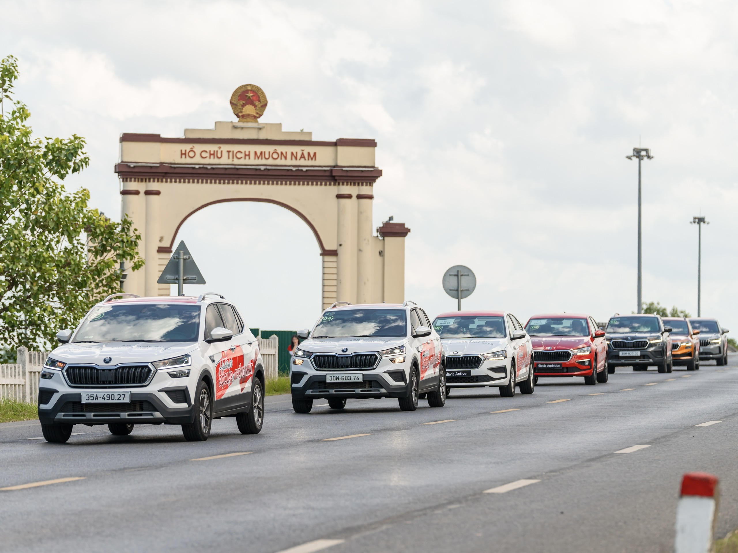 z693828651191161f7f319fd26979795e8047d5c18c08e