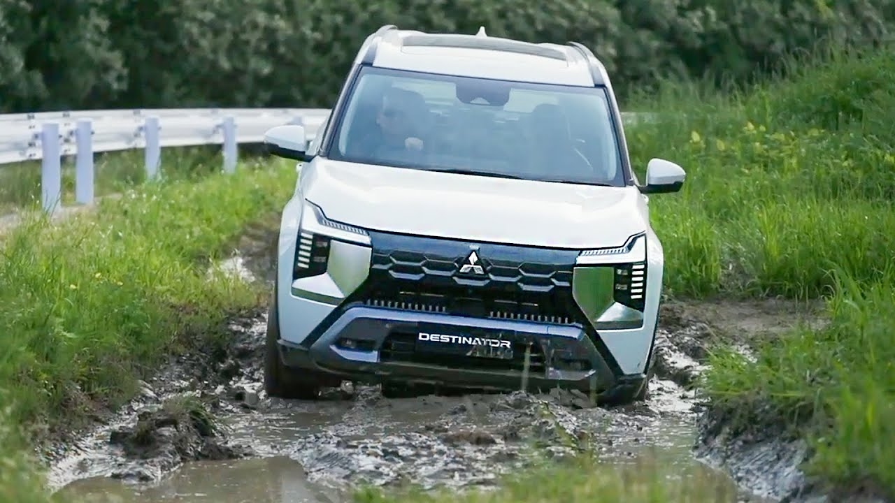 mitsubishi destinator 1