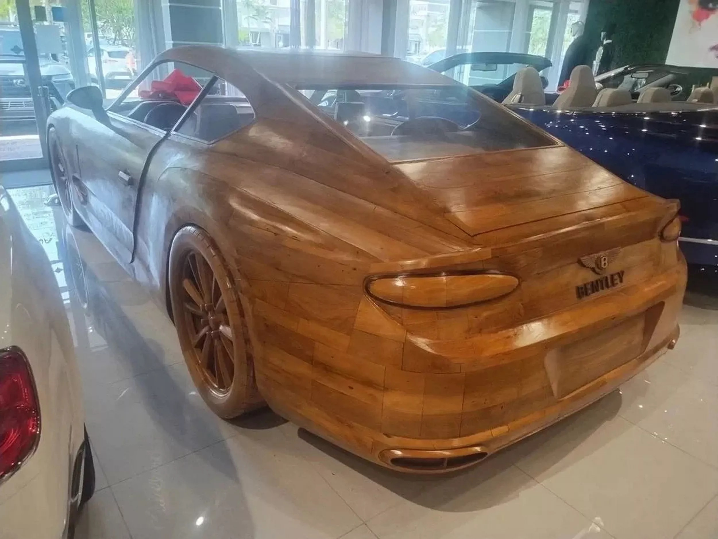 2020 bentley continental gt wooden display model 4