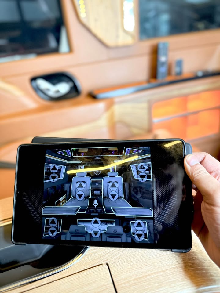 54027591737453905357647693511302543031340100n