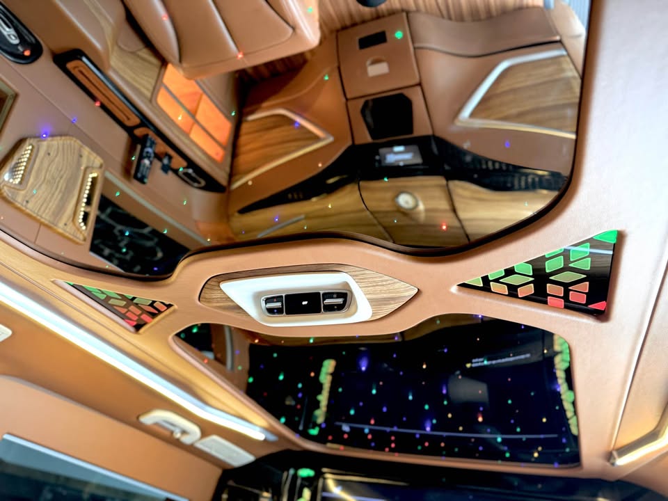 5426867313745390569098099914893772576705000n