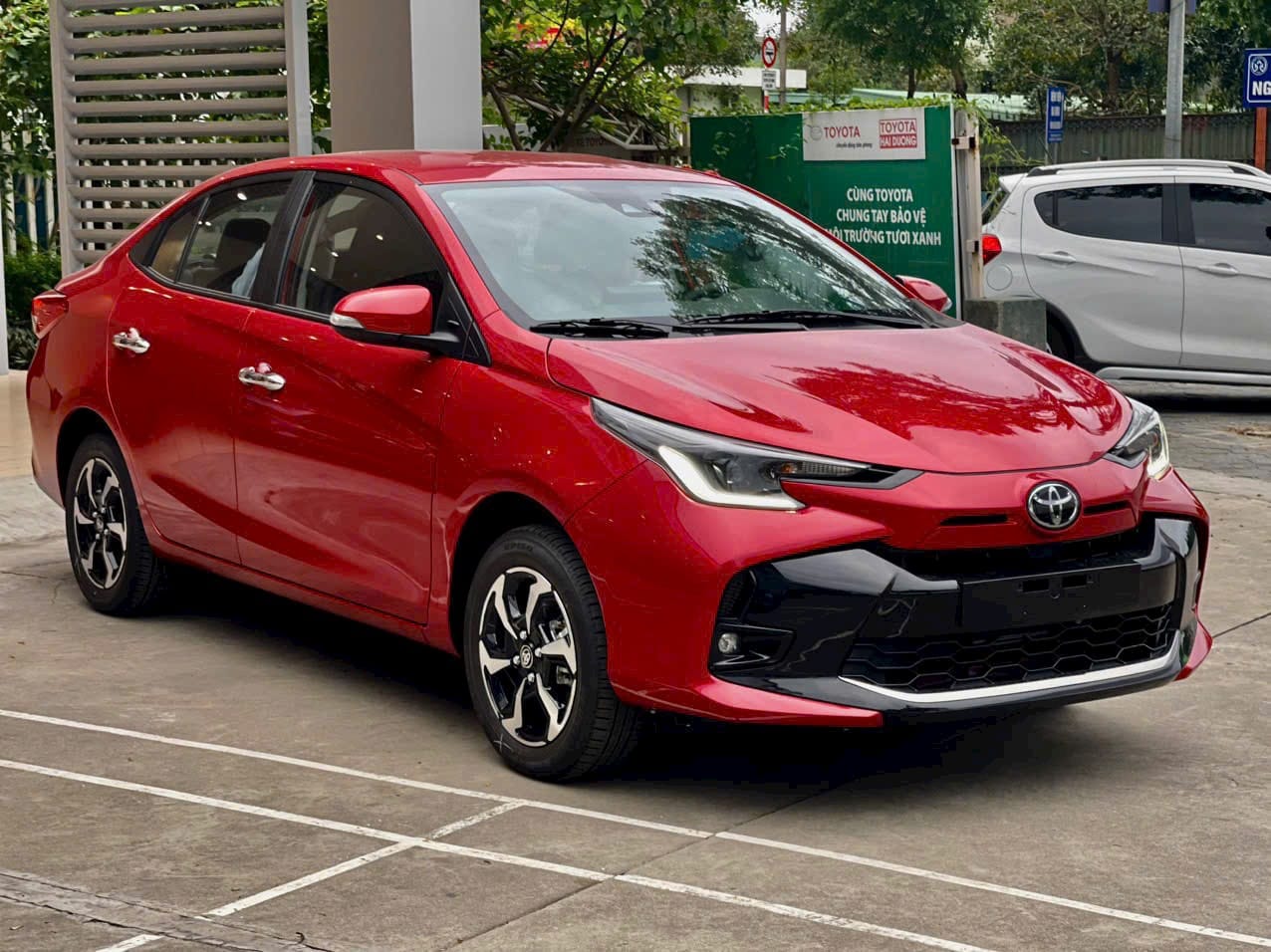 toyota vios 4