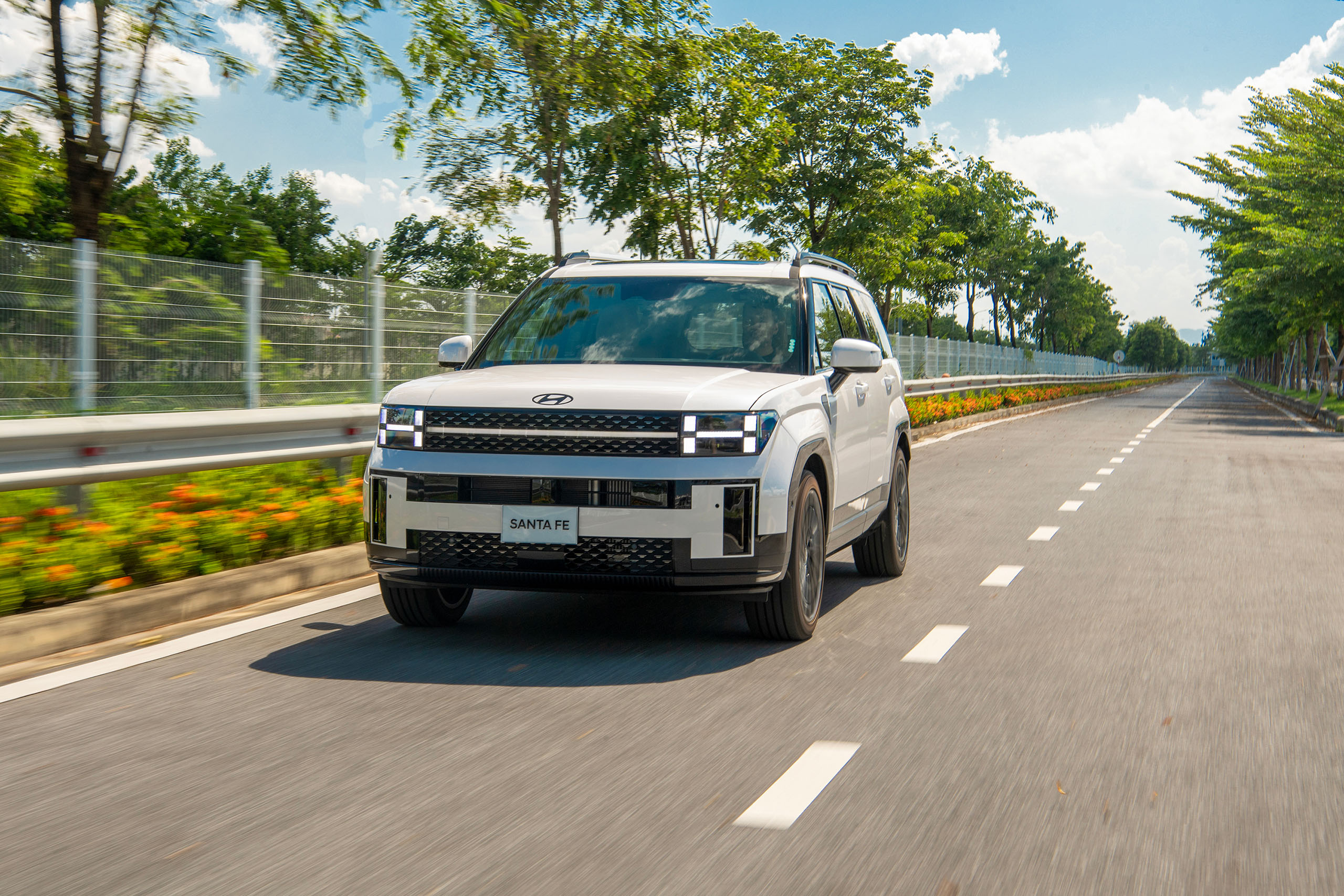 hyundai santa fe ctkm t9 2025