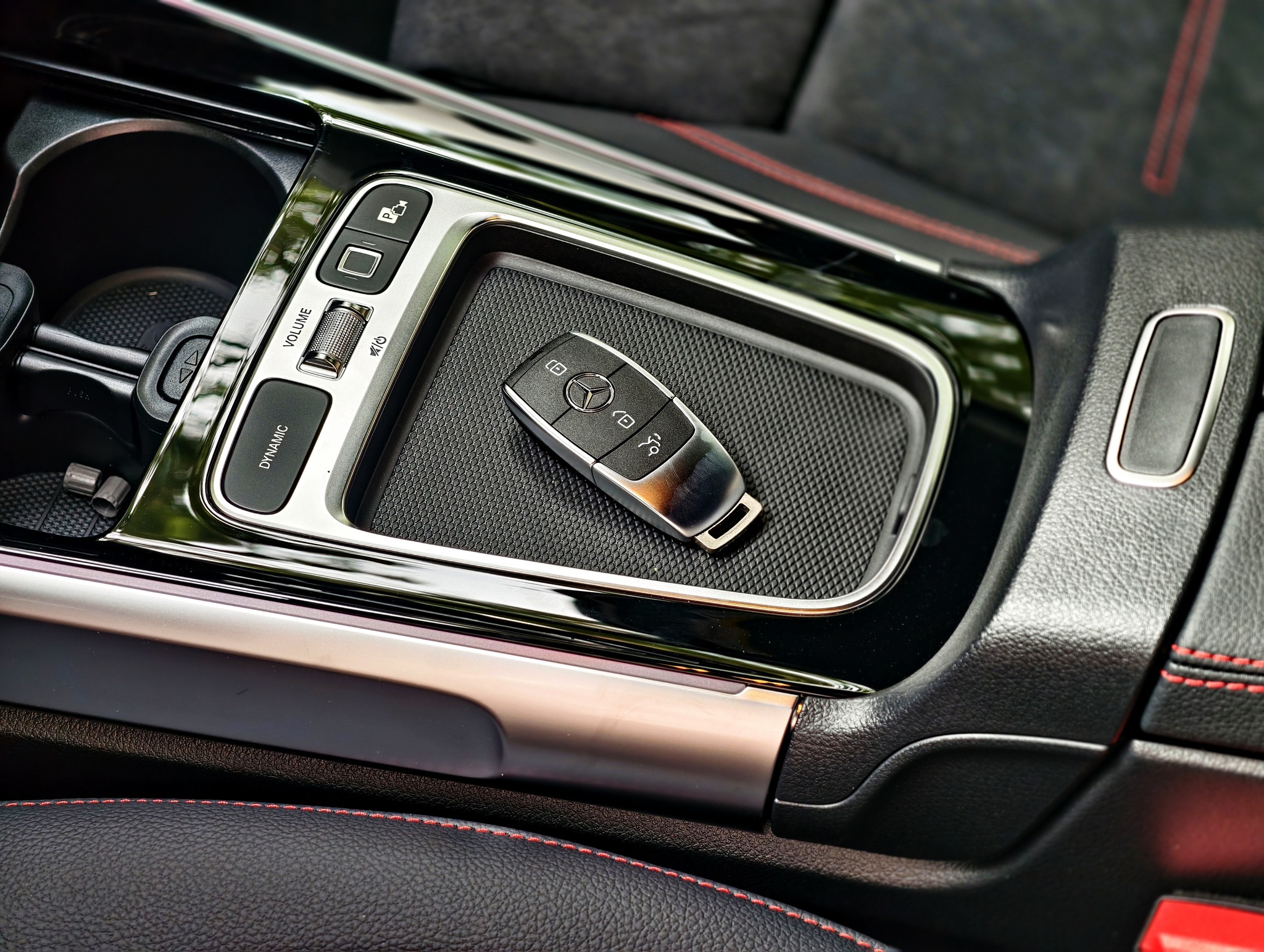 mercedes benz eqb250 10