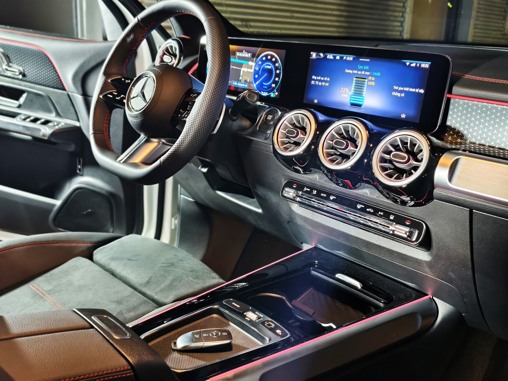 mercedes benz eqb250 6