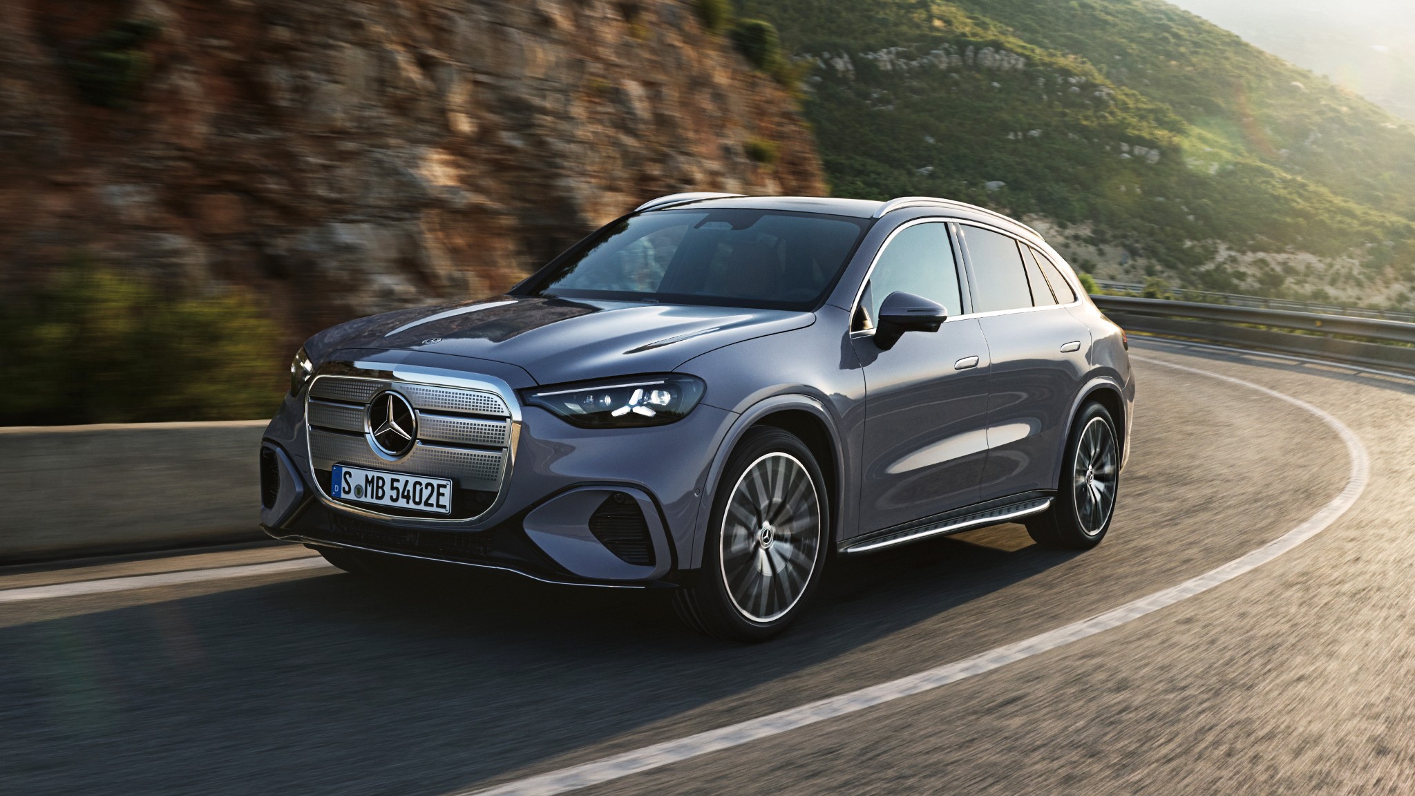 1 2027 mercedes benz glc ev silver