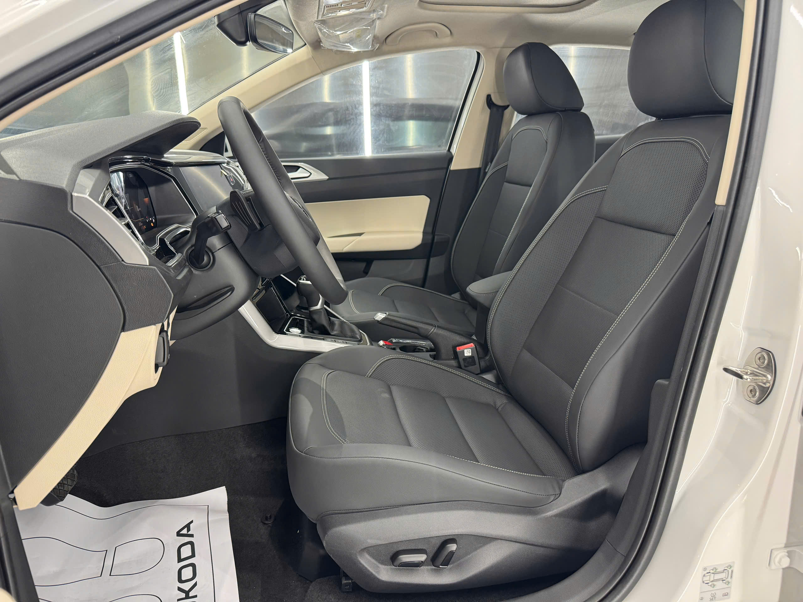 z6999491915080eda2b046de2b8208617fd76bf8c8f0f8