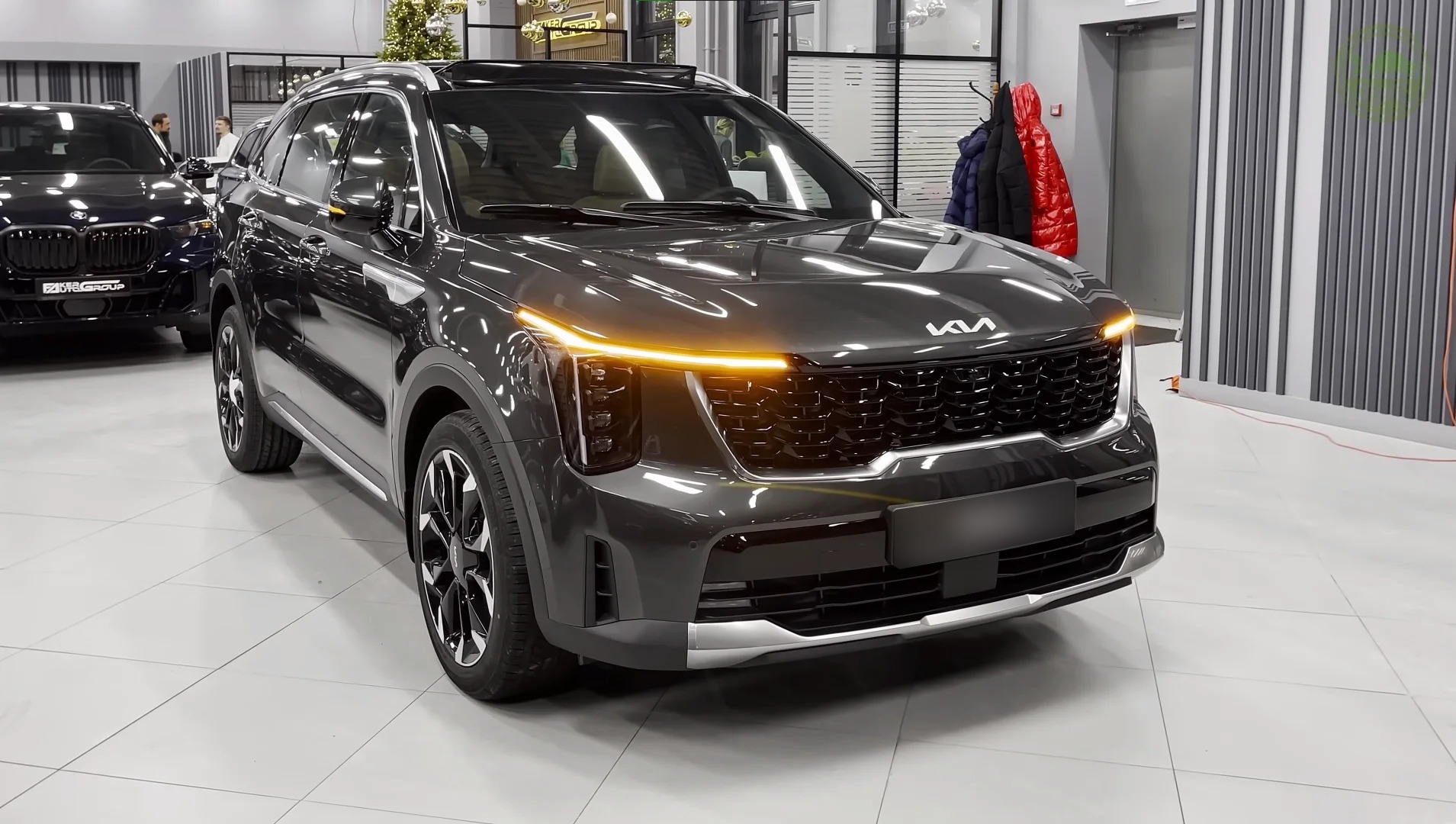 Kia Sorento 2025 chốt ra mắt Việt Nam ngày mai: Giá đồn đoán từ trên 1 tỷ đồng, sẽ có cả bản xăng và dầu- Ảnh 6.