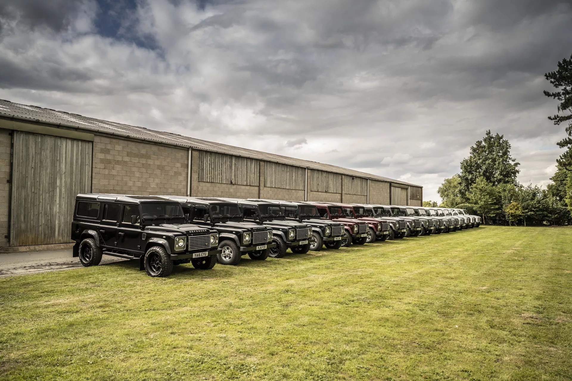 2022 twisted automotive defender 110 10