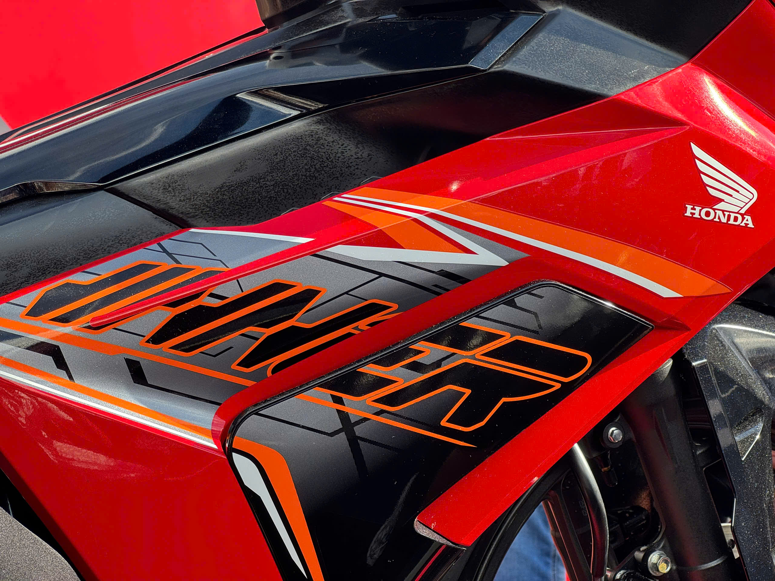 z7008103826742c5c892053b92d7f835e7f1c99d3bba50