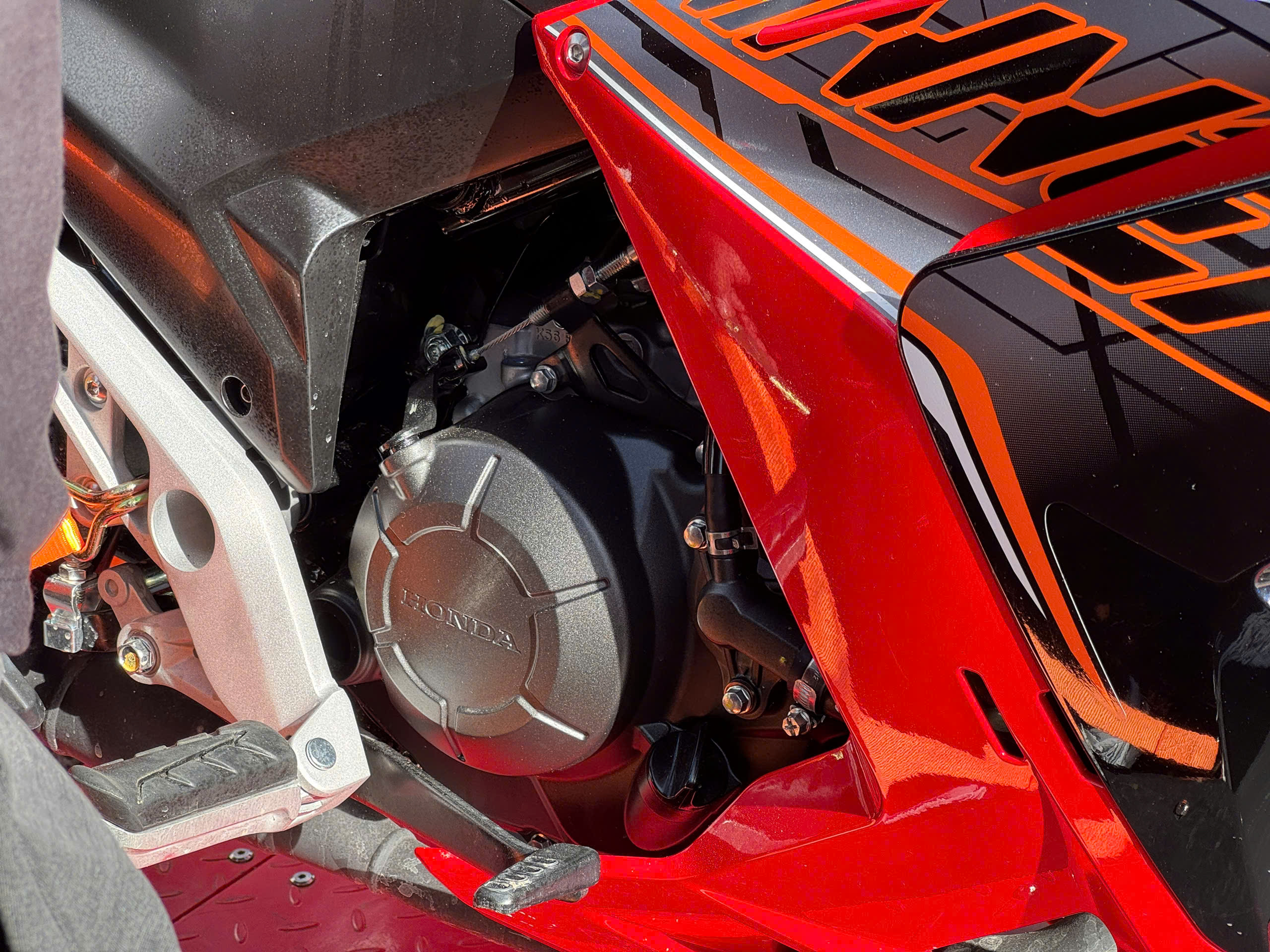 z70081038397895df9c49c206f2e32c902fea0c2efb456