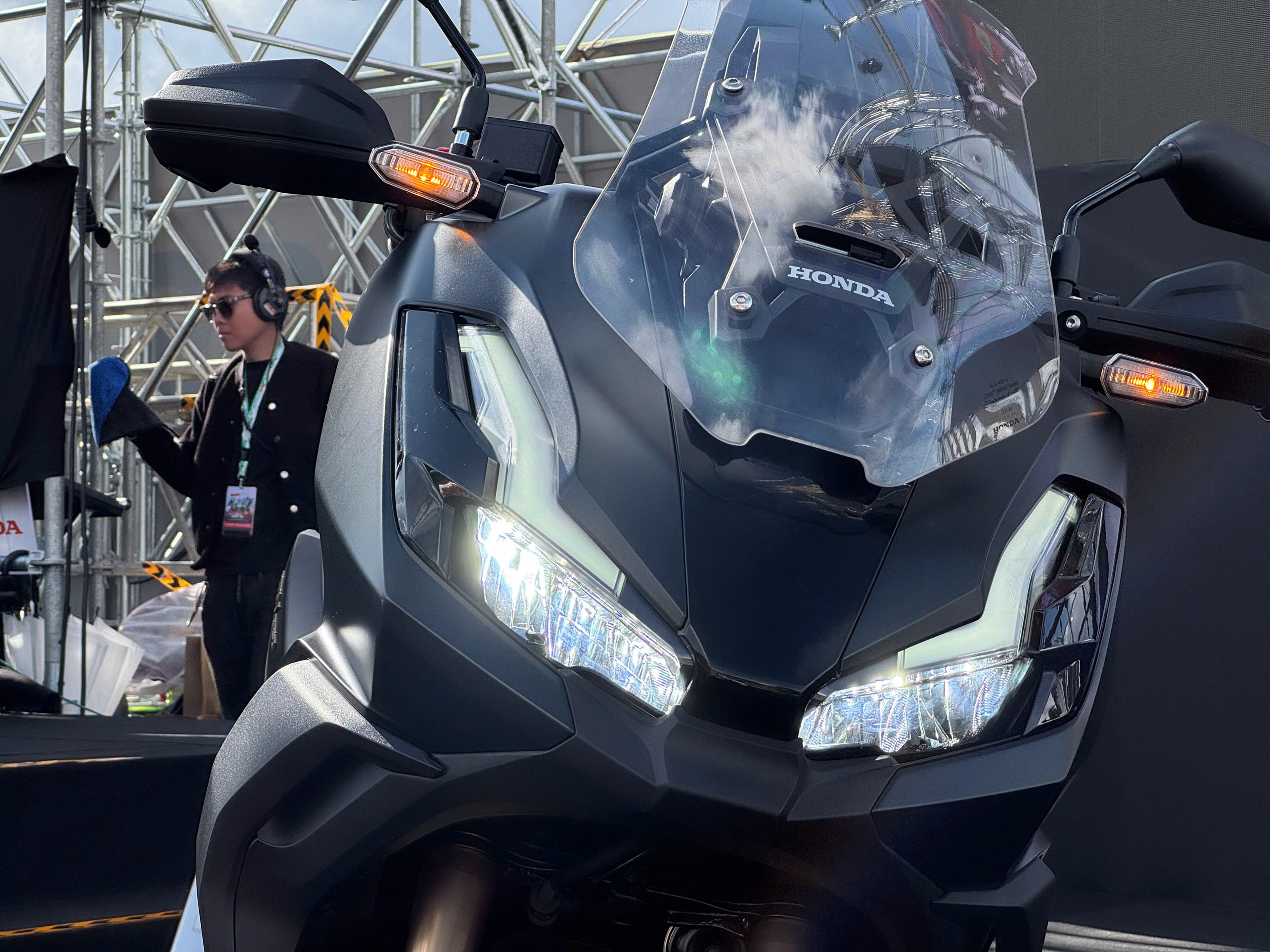 z700813757108532163823c475318c15187cef207dd344