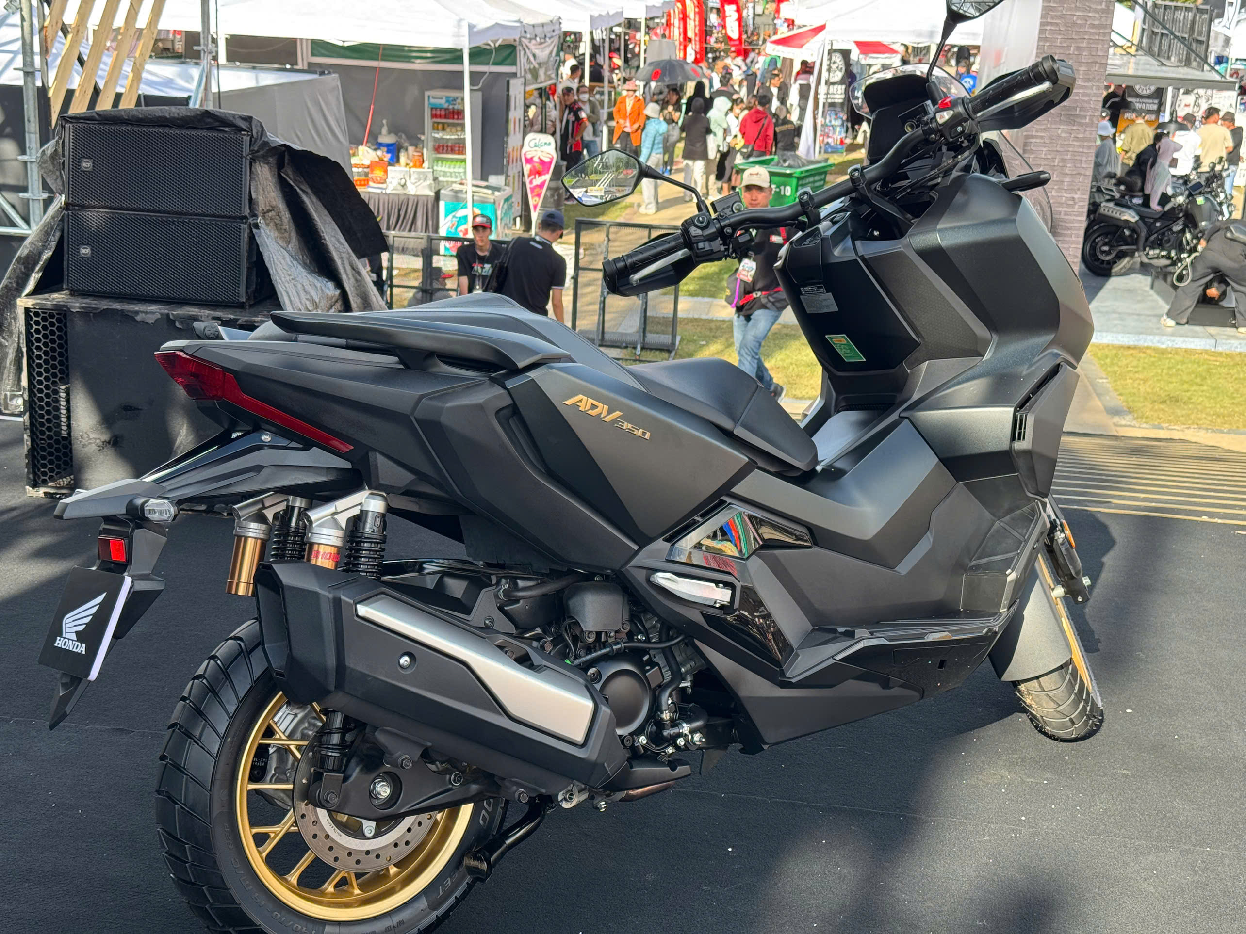 z700813790208052d4253768eee39fd41d2b0ab4421b65